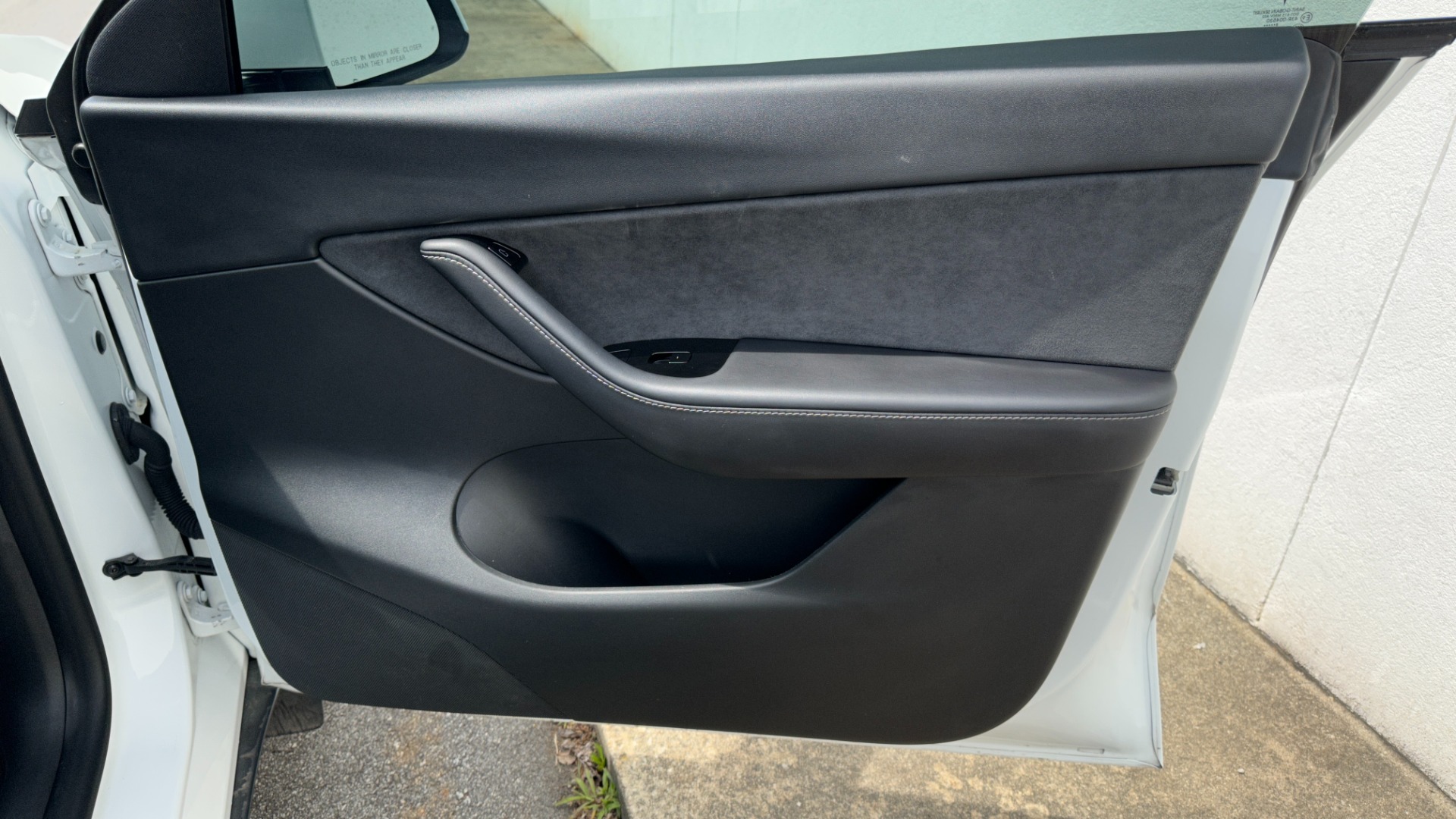 Used 2020 Tesla MODEL Y LONG RANGE ACCELERATION BOOST / AUTOPILOT / STANDARD CONNECTIVITY / WOOD TRIM for sale $44,495 at Formula Imports in Charlotte NC 28227 32