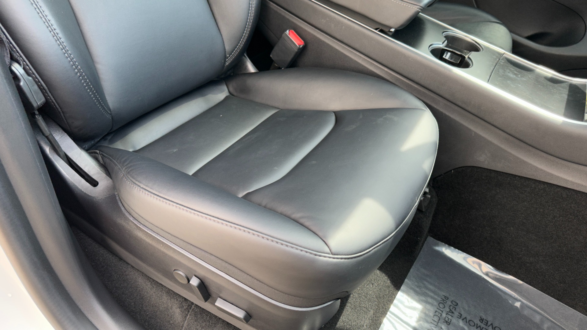 Used 2020 Tesla MODEL Y LONG RANGE ACCELERATION BOOST / AUTOPILOT / STANDARD CONNECTIVITY / WOOD TRIM for sale $44,495 at Formula Imports in Charlotte NC 28227 36