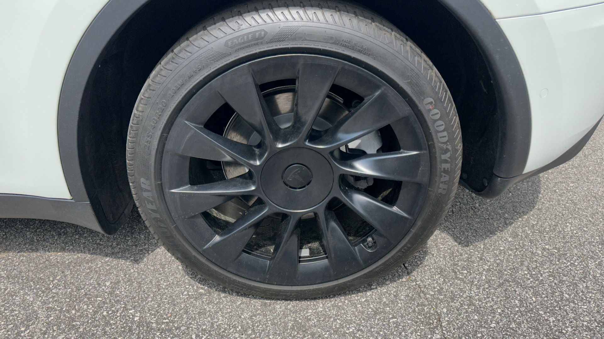 Used 2020 Tesla MODEL Y LONG RANGE ACCELERATION BOOST / AUTOPILOT / STANDARD CONNECTIVITY / WOOD TRIM for sale $44,495 at Formula Imports in Charlotte NC 28227 45