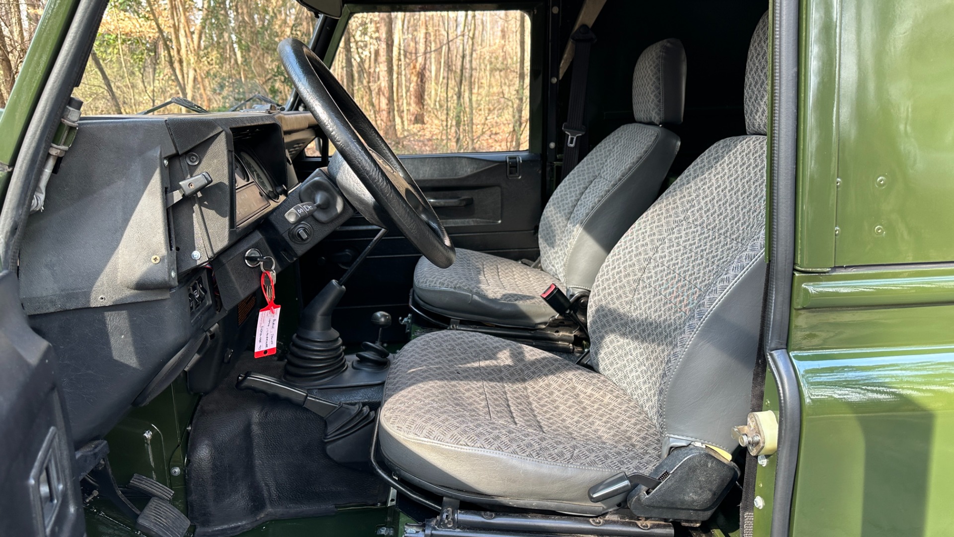 Used 1994 Land Rover Defender Defender 90 RESTORED / 200 TDi DIESEL / HARD TOP / REAR BENCH / BUMPERS for sale Sold at Formula Imports in Charlotte NC 28227 15
