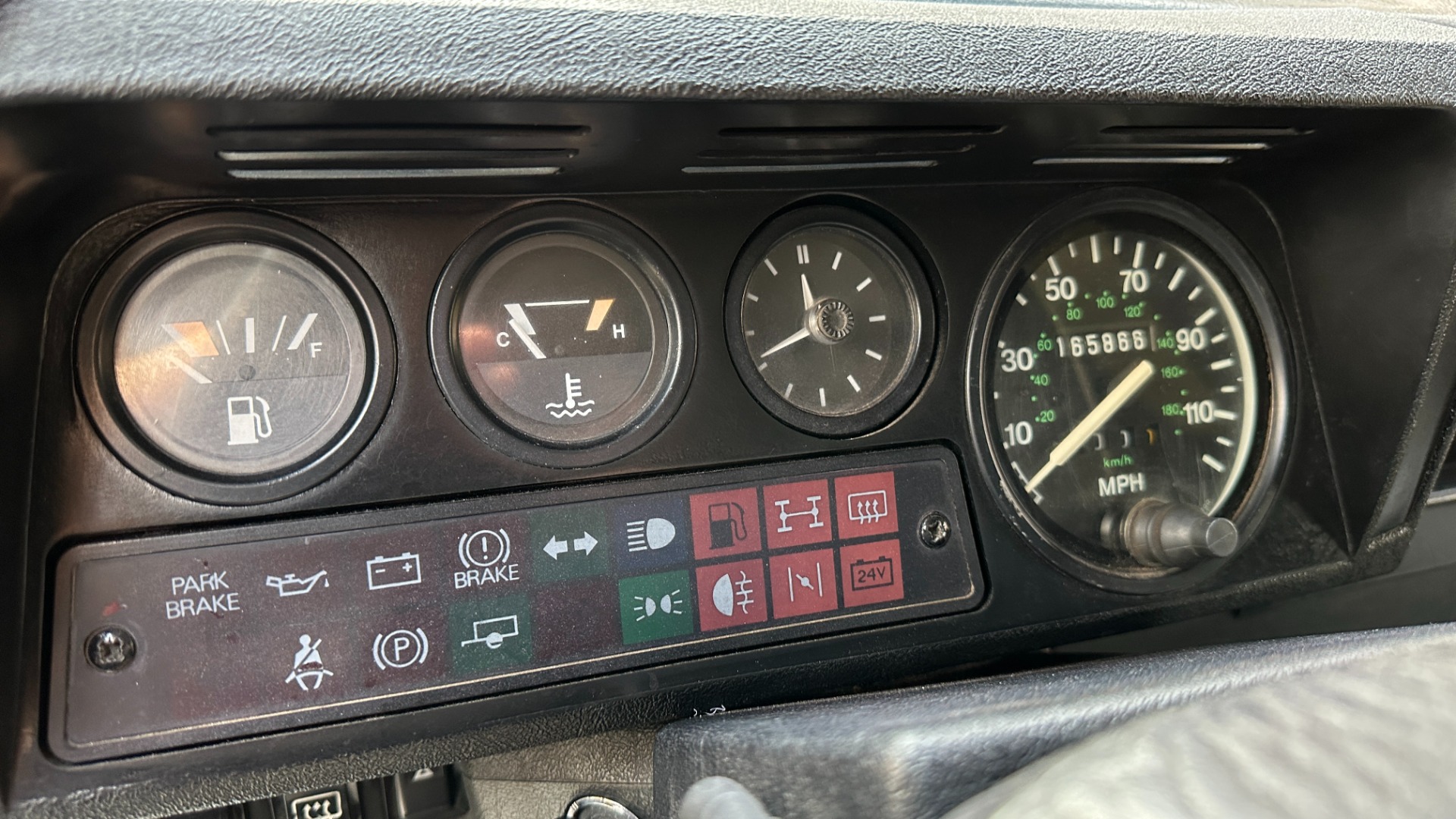 Used 1994 Land Rover Defender Defender 90 RESTORED / 200 TDi DIESEL / HARD TOP / REAR BENCH / BUMPERS for sale Sold at Formula Imports in Charlotte NC 28227 20