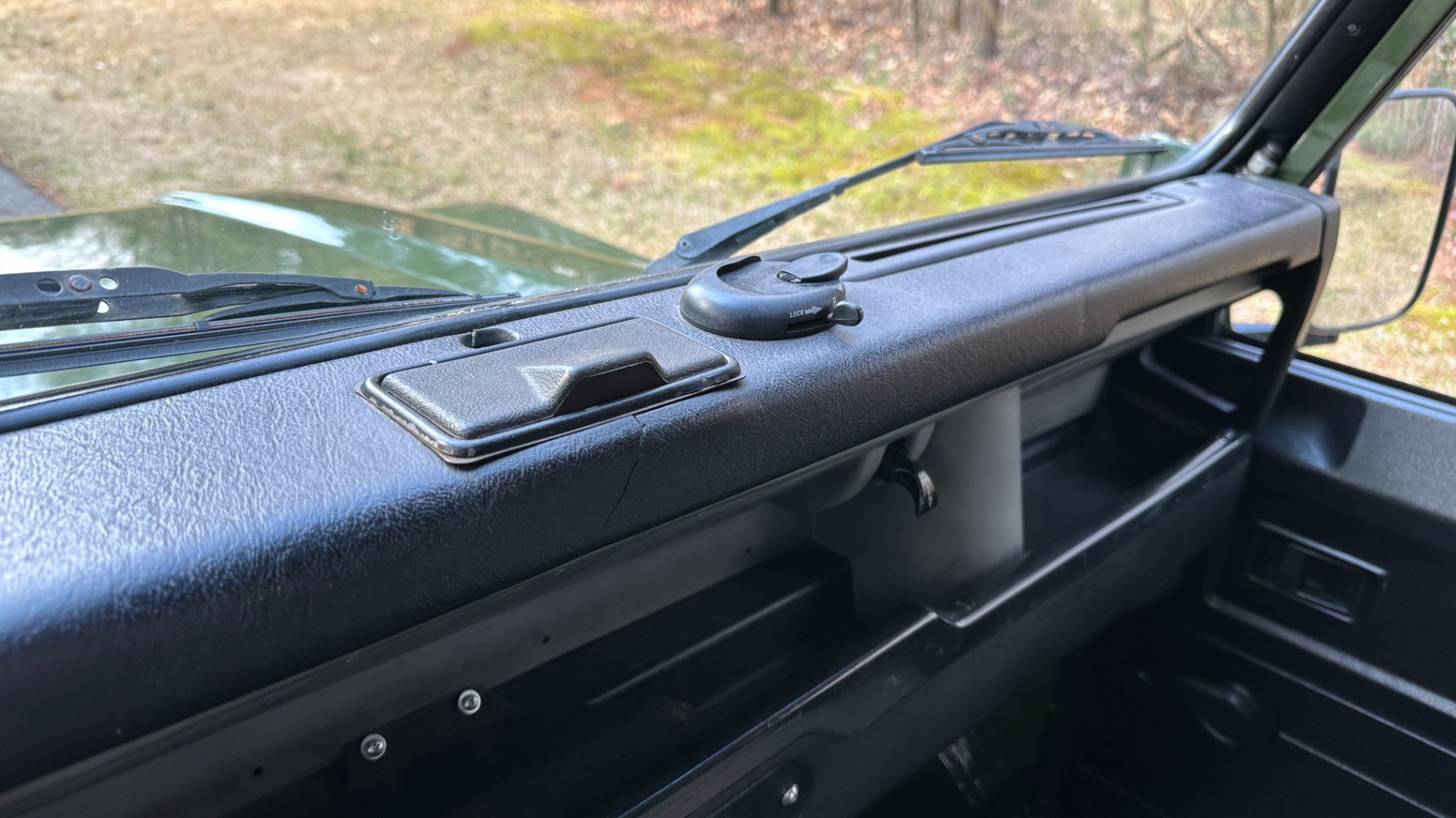 Used 1994 Land Rover Defender Defender 90 RESTORED / 200 TDi DIESEL / HARD TOP / REAR BENCH / BUMPERS for sale Sold at Formula Imports in Charlotte NC 28227 21