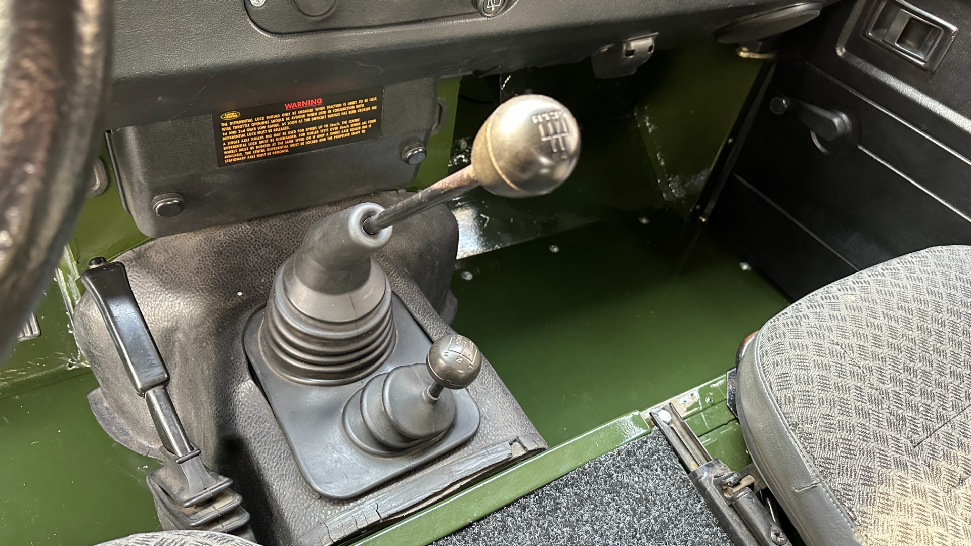 Used 1994 Land Rover Defender Defender 90 RESTORED / 200 TDi DIESEL / HARD TOP / REAR BENCH / BUMPERS for sale Sold at Formula Imports in Charlotte NC 28227 23