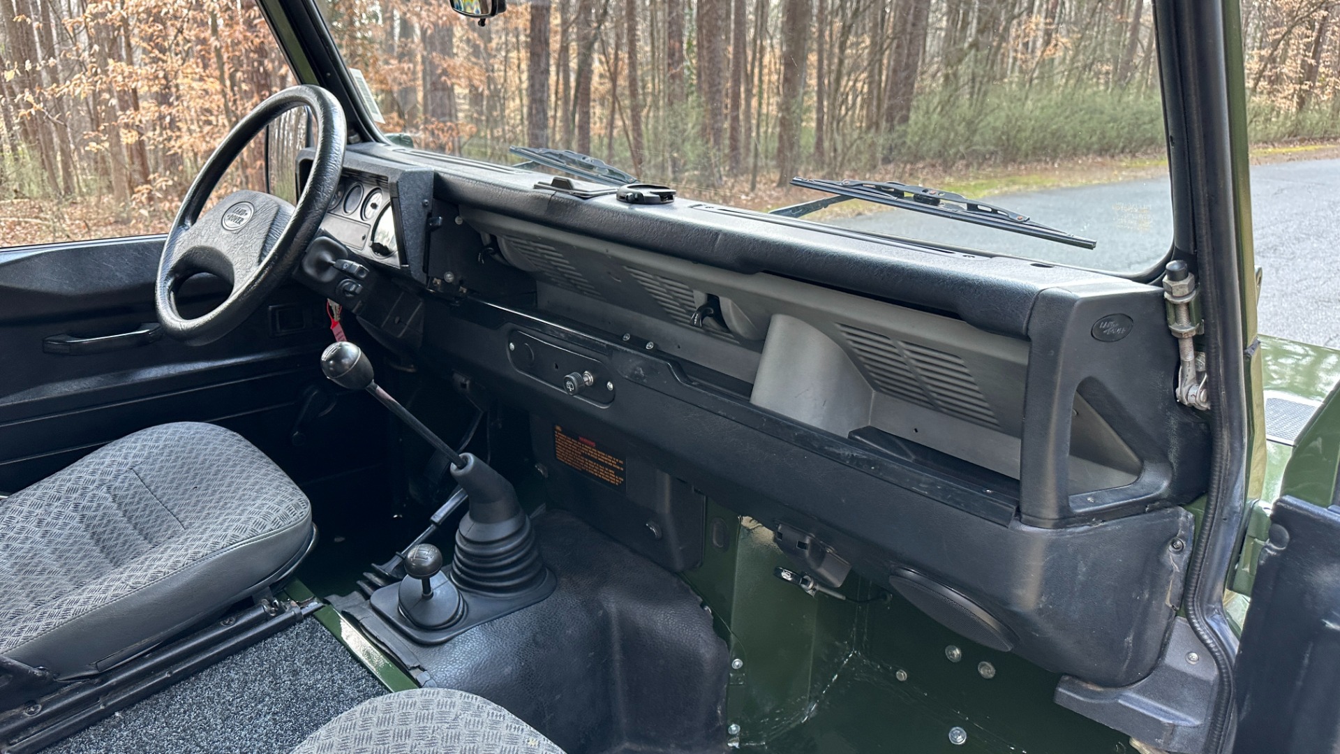 Used 1994 Land Rover Defender Defender 90 RESTORED / 200 TDi DIESEL / HARD TOP / REAR BENCH / BUMPERS for sale Sold at Formula Imports in Charlotte NC 28227 27