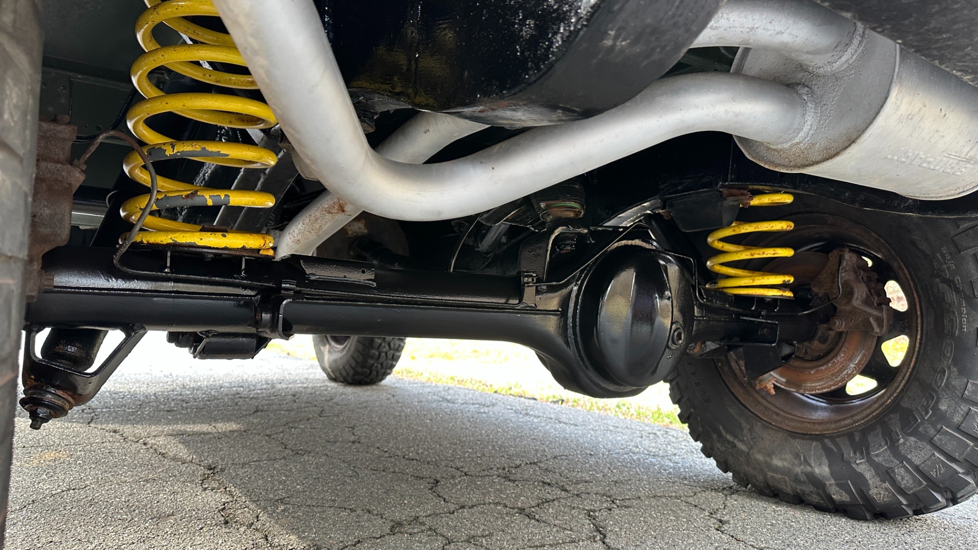 Used 1994 Land Rover Defender Defender 90 RESTORED / 200 TDi DIESEL / HARD TOP / REAR BENCH / BUMPERS for sale Sold at Formula Imports in Charlotte NC 28227 41