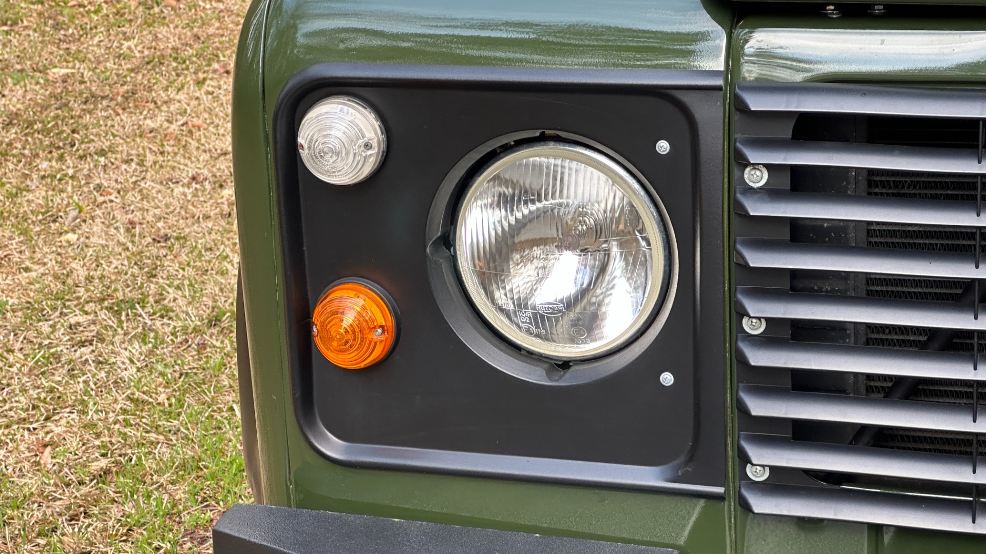Used 1994 Land Rover Defender Defender 90 RESTORED / 200 TDi DIESEL / HARD TOP / REAR BENCH / BUMPERS for sale Sold at Formula Imports in Charlotte NC 28227 63