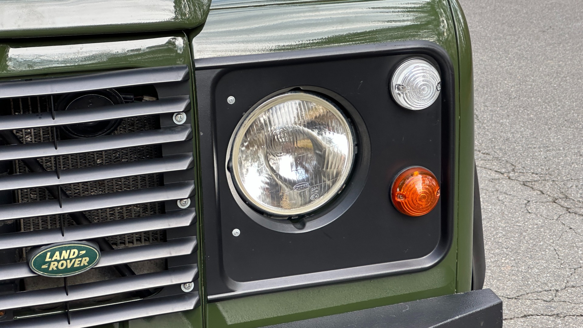 Used 1994 Land Rover Defender Defender 90 RESTORED / 200 TDi DIESEL / HARD TOP / REAR BENCH / BUMPERS for sale Sold at Formula Imports in Charlotte NC 28227 64