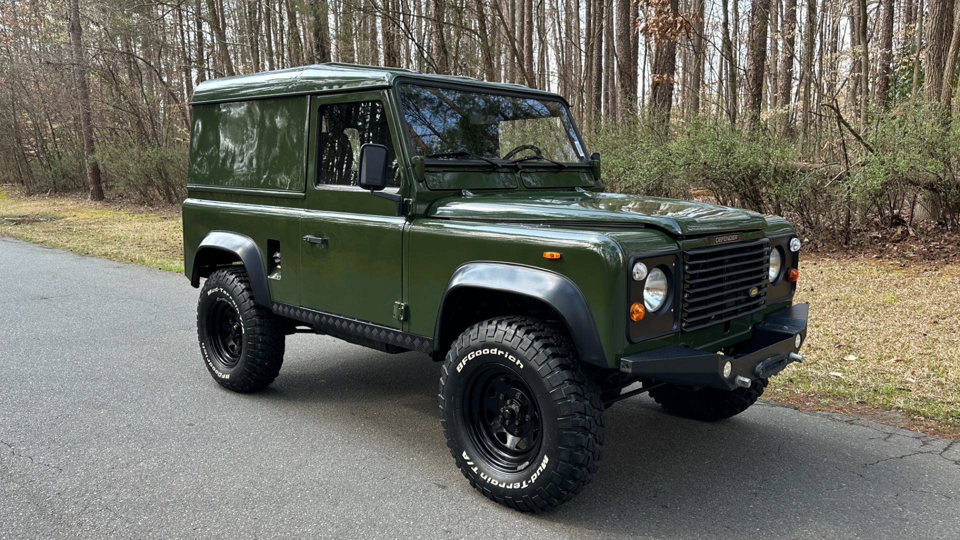Used 1994 Land Rover Defender Defender 90 RESTORED / 200 TDi DIESEL / HARD TOP / REAR BENCH / BUMPERS for sale Sold at Formula Imports in Charlotte NC 28227 8