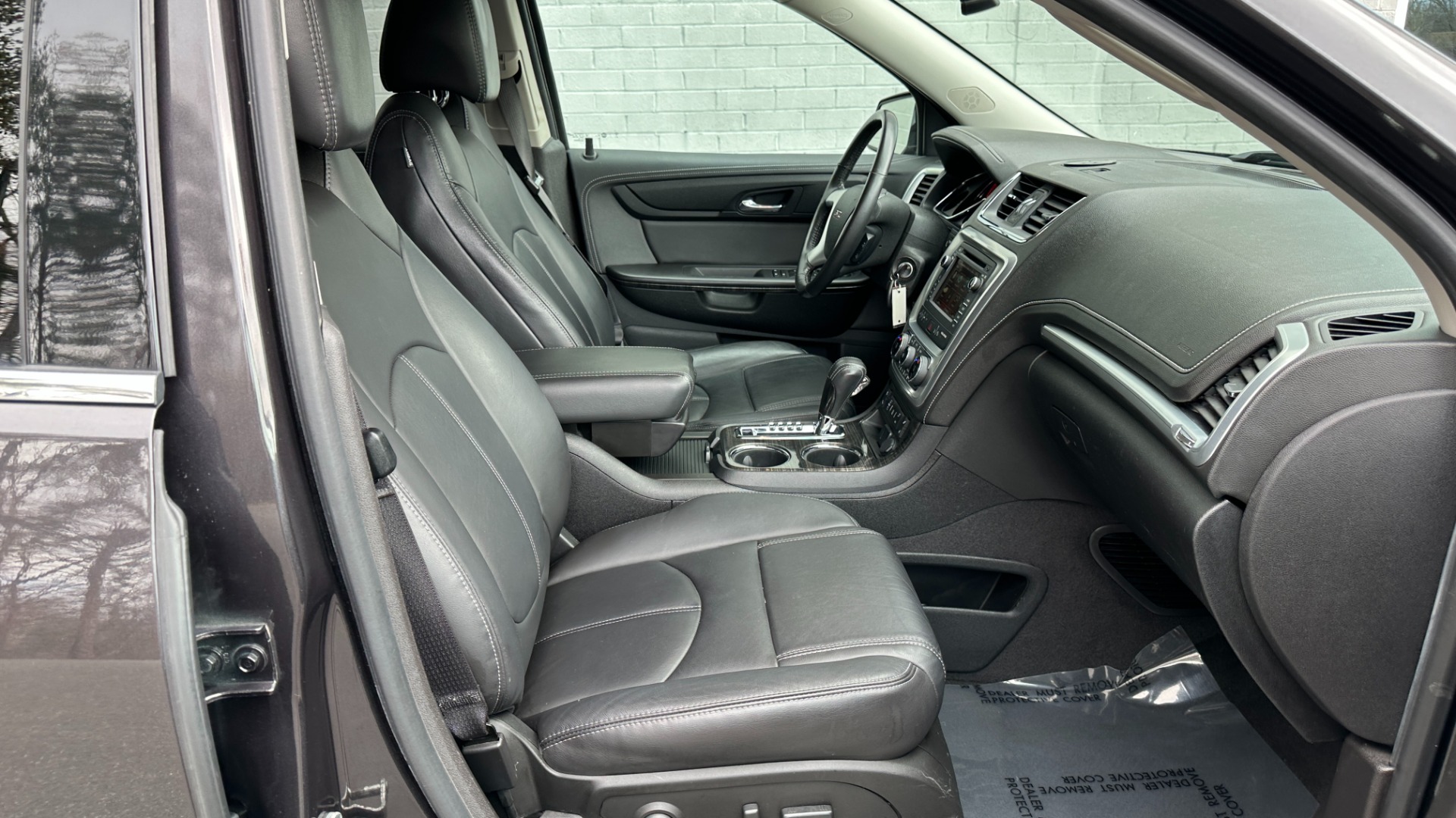 Used 2017 GMC Acadia Limited LIMITED / LEATHER / AWD / CAPTAIN CHAIRS / 3RD ROW SEATING for sale Sold at Formula Imports in Charlotte NC 28227 37