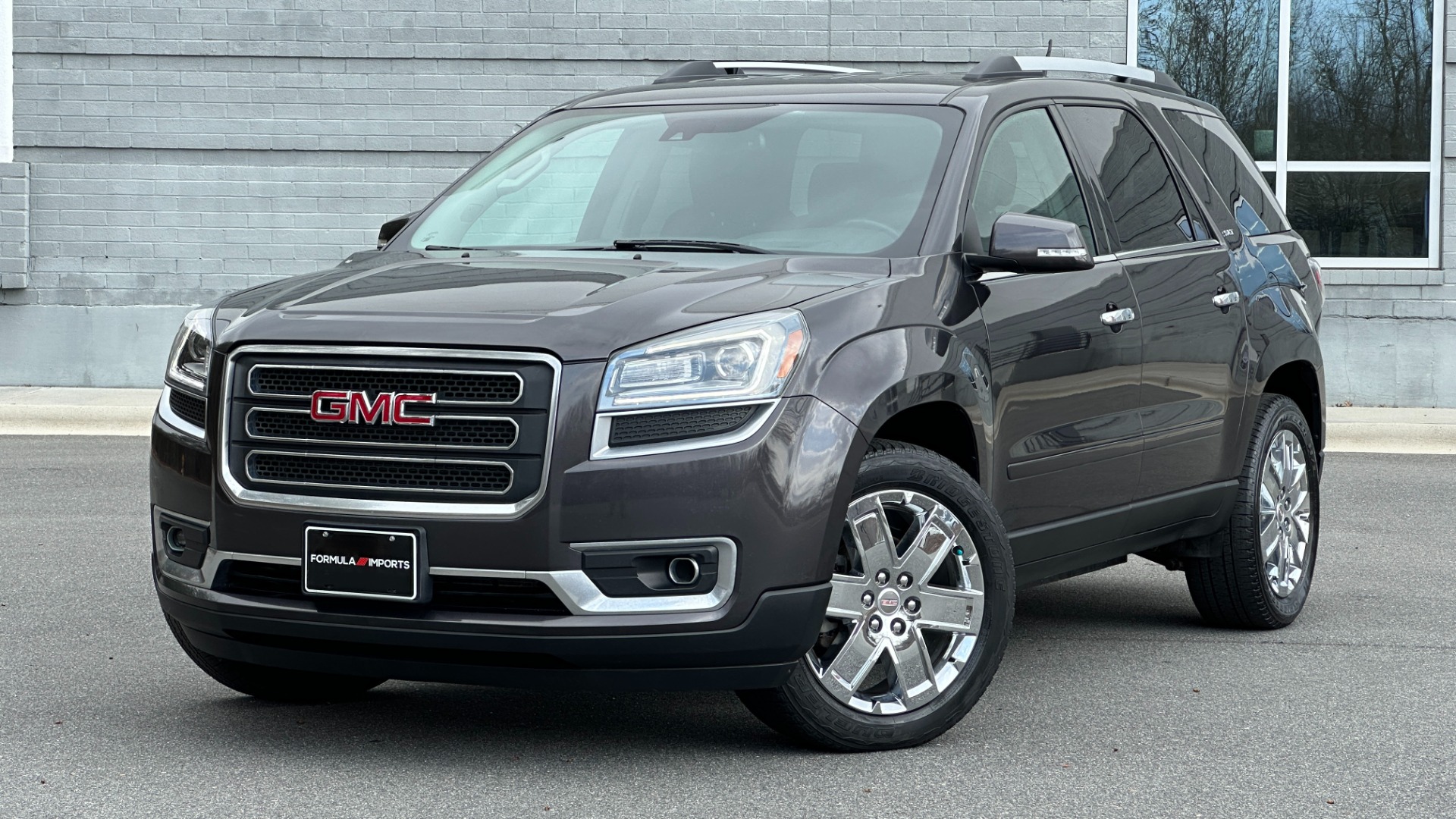 Used 2017 GMC Acadia Limited LIMITED / LEATHER / AWD / CAPTAIN CHAIRS / 3RD ROW SEATING for sale Sold at Formula Imports in Charlotte NC 28227 1