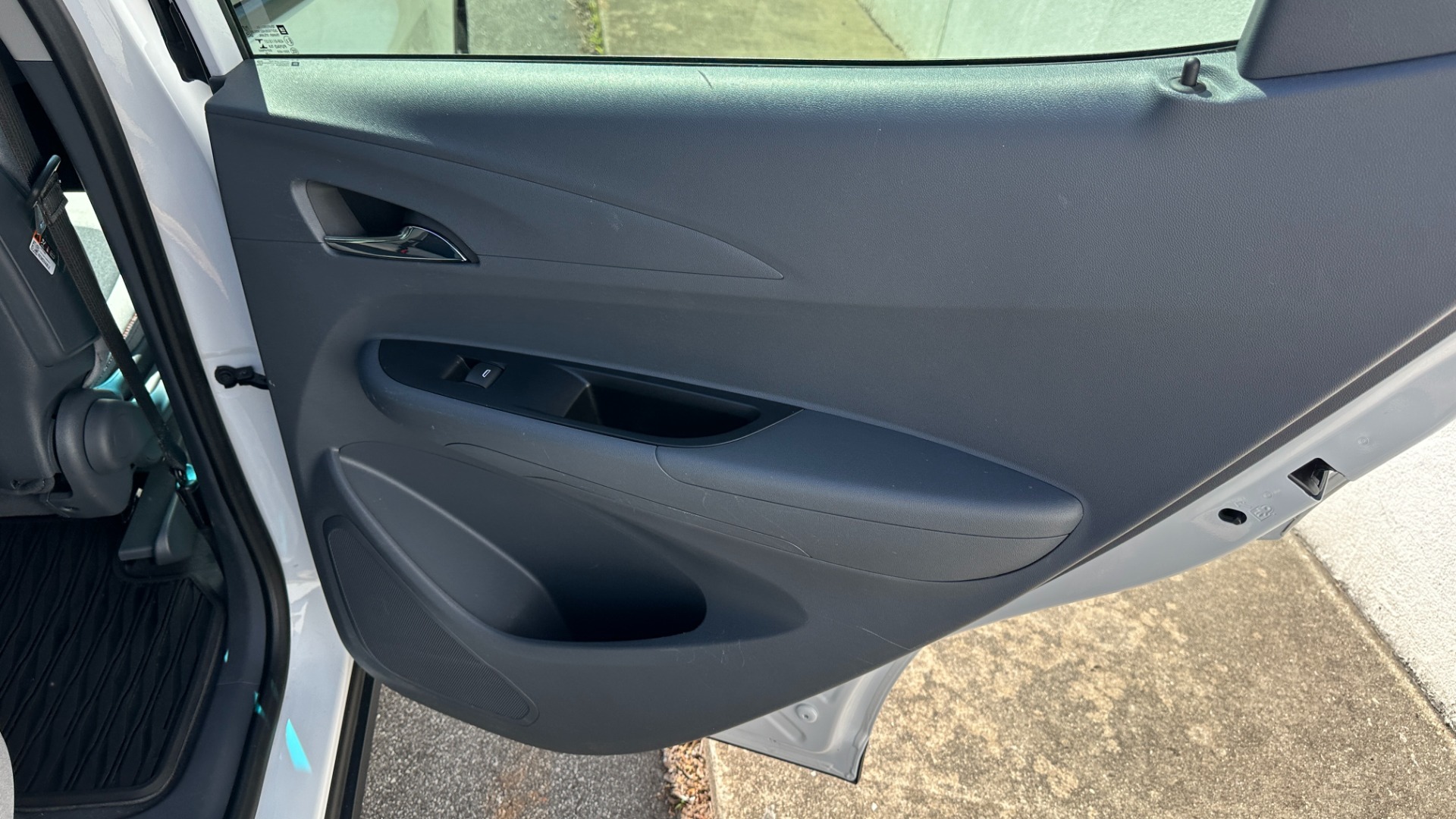 Used 2020 Chevrolet Bolt EV LT for sale Sold at Formula Imports in Charlotte NC 28227 23