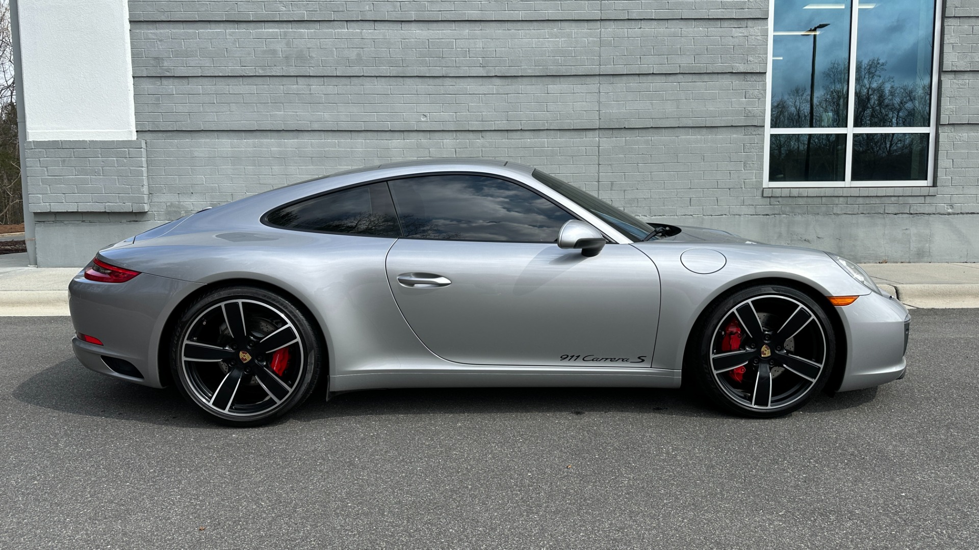 Used 2017 Porsche 911 CARRERA S / PDK / SPORT PLUS INTERIOR / SPORT EXHAUST / PASM SUSPENSION for sale Sold at Formula Imports in Charlotte NC 28227 3