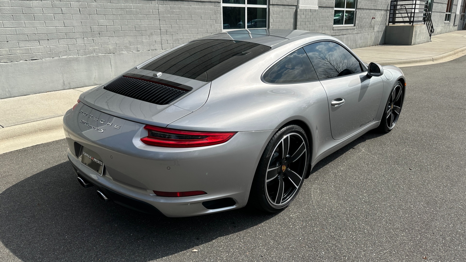 Used 2017 Porsche 911 CARRERA S / PDK / SPORT PLUS INTERIOR / SPORT EXHAUST / PASM SUSPENSION for sale Sold at Formula Imports in Charlotte NC 28227 4