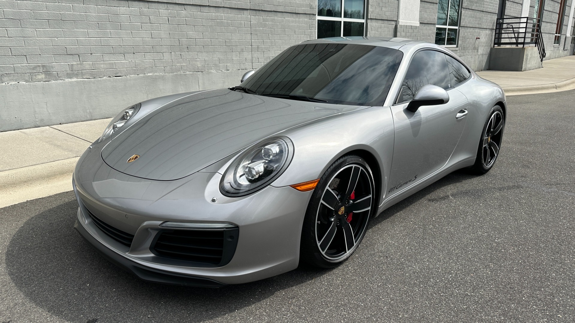 Used 2017 Porsche 911 CARRERA S / PDK / SPORT PLUS INTERIOR / SPORT EXHAUST / PASM SUSPENSION for sale Sold at Formula Imports in Charlotte NC 28227 8
