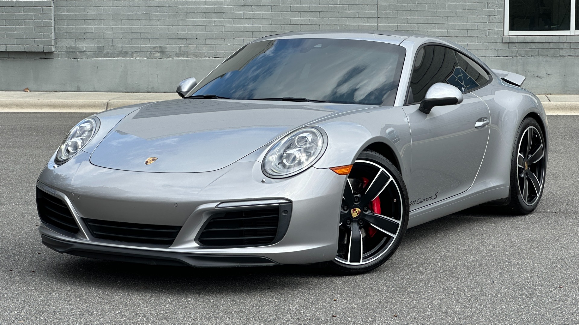 Used 2017 Porsche 911 CARRERA S / PDK / SPORT PLUS INTERIOR / SPORT EXHAUST / PASM SUSPENSION for sale Sold at Formula Imports in Charlotte NC 28227 1