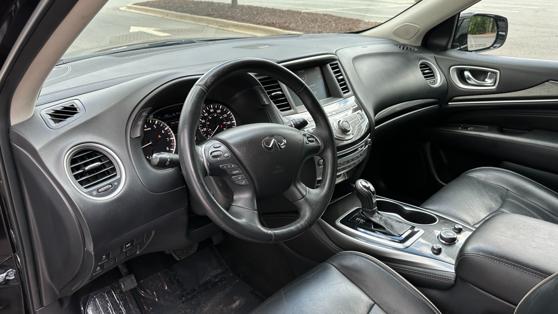 Used 2018 INFINITI QX60 for sale Sold at Formula Imports in Charlotte NC 28227 11
