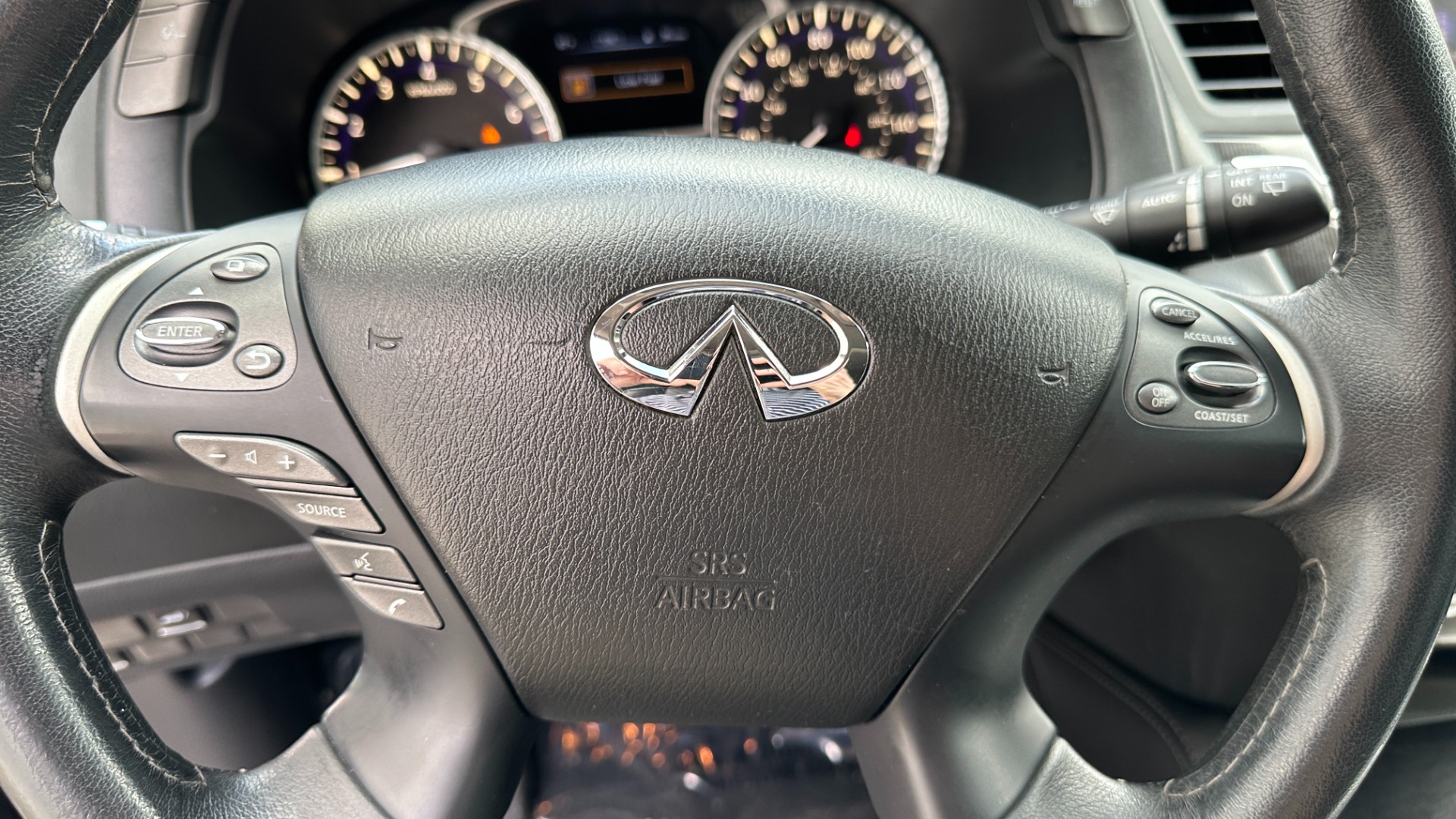 Used 2018 INFINITI QX60 for sale Sold at Formula Imports in Charlotte NC 28227 17