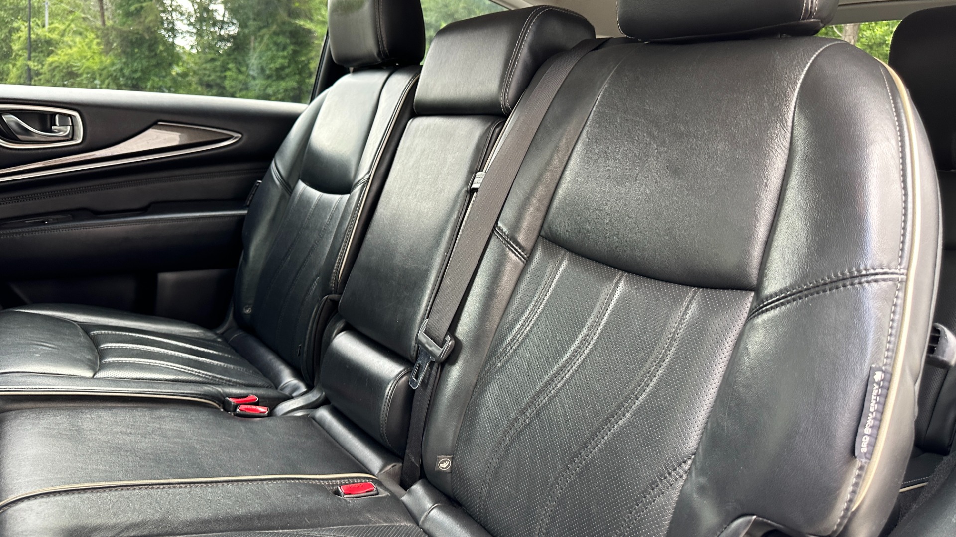 Used 2018 INFINITI QX60 for sale Sold at Formula Imports in Charlotte NC 28227 26