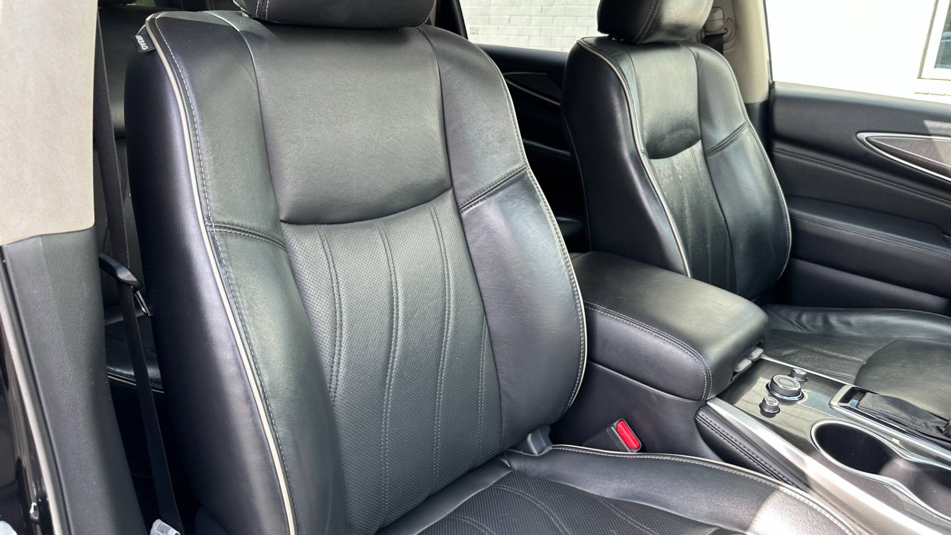 Used 2018 INFINITI QX60 for sale Sold at Formula Imports in Charlotte NC 28227 41