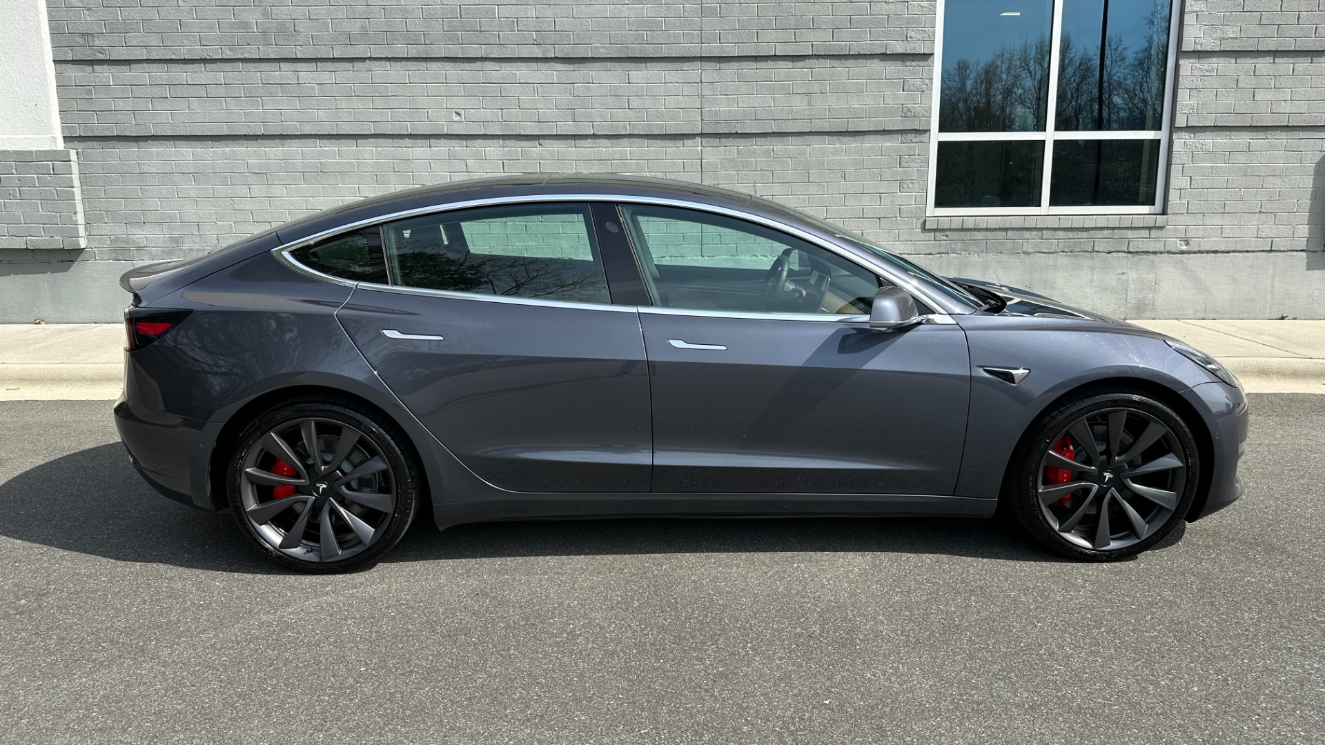 Used 2020 Tesla Model 3 PERFORMANCE / AWD / 20IN WHEELS / FULL SELF DRIVING / PREMIUM CONNECTIVITY for sale Sold at Formula Imports in Charlotte NC 28227 3