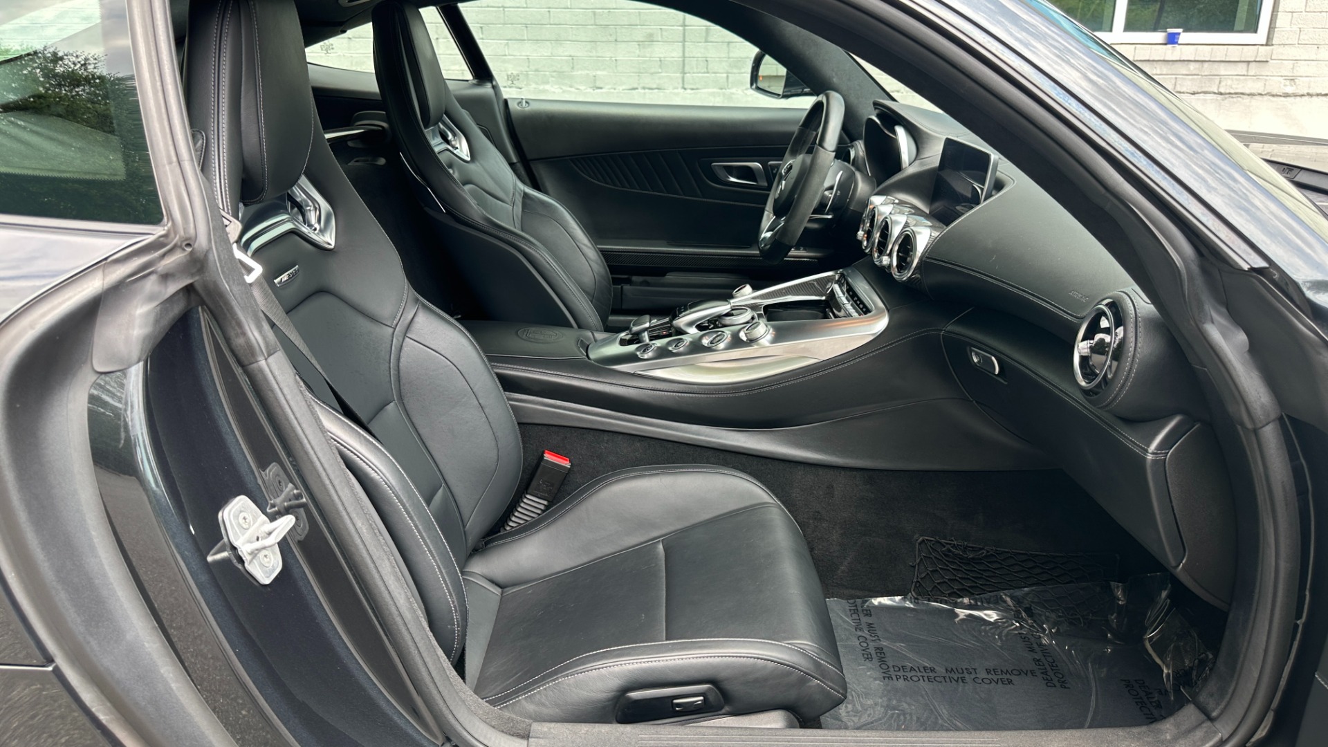 Used 2016 Mercedes-Benz AMG GT S / CARBON FIBER / EXCLUSIVE INTERIOR / RED CALIPERS / GLASS ROOF for sale Sold at Formula Imports in Charlotte NC 28227 30