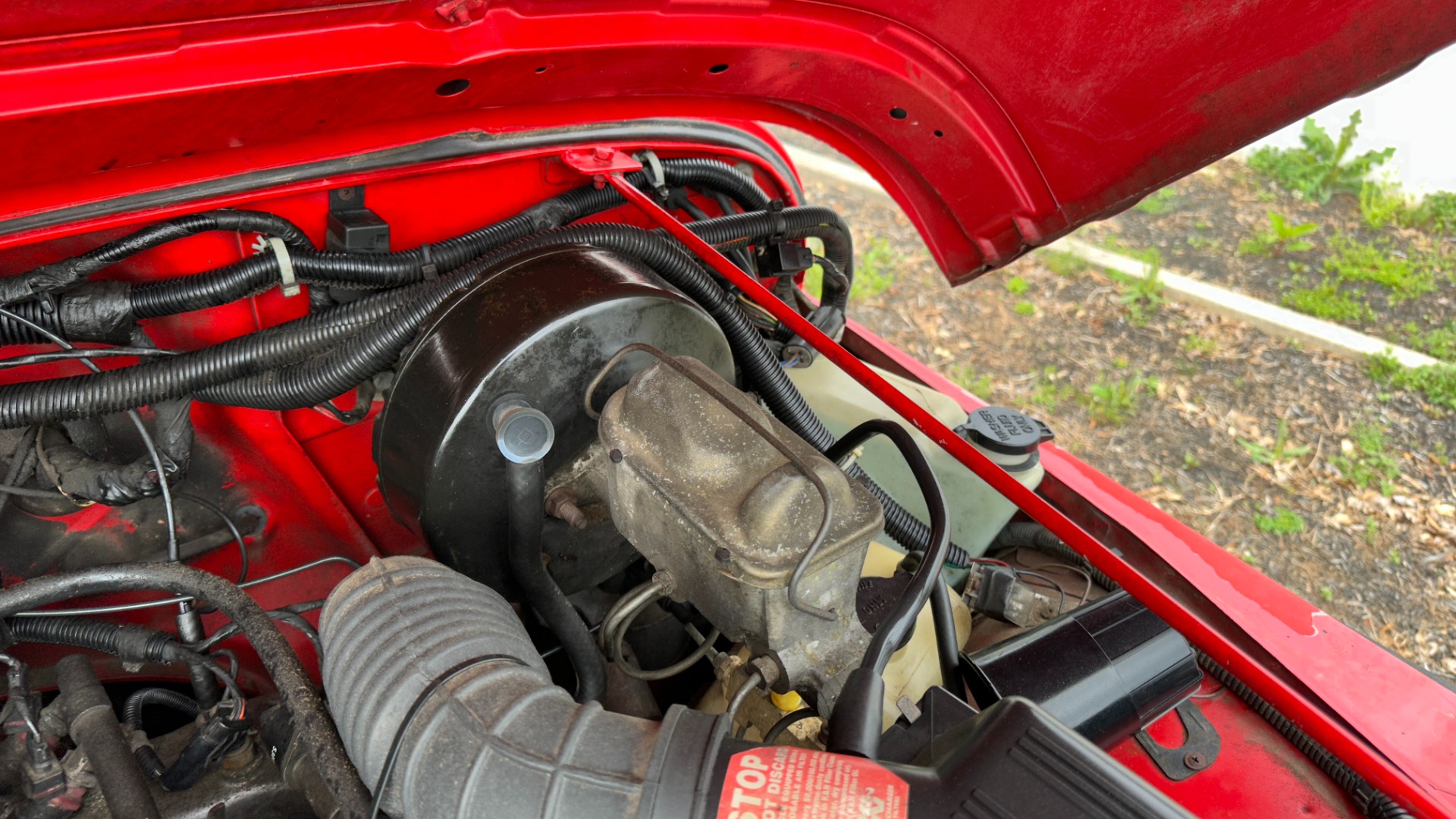Used 1995 Jeep WRANGLER SOFT TOP / 4CYL ENGINE / 5SPD GEARBOX / BUMPERS / AC / UPGRADED RADIO for sale Sold at Formula Imports in Charlotte NC 28227 40