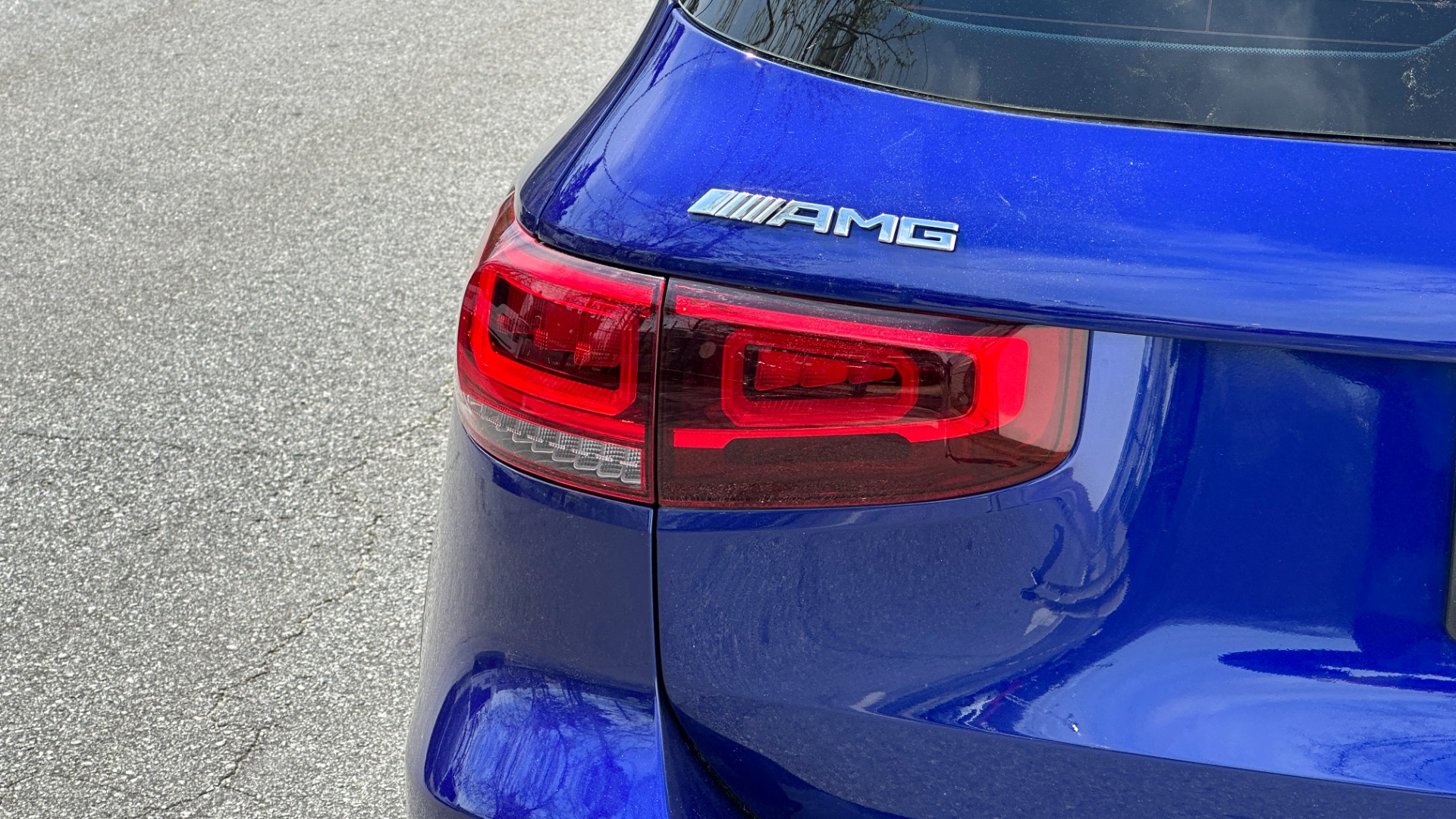 Used 2021 Mercedes-Benz GLB AMG GLB 35 / BURMESTER SOUND / NAPPA LEATHER / PERF STEERING / MATTE AMG WH for sale $53,495 at Formula Imports in Charlotte NC 28227 38