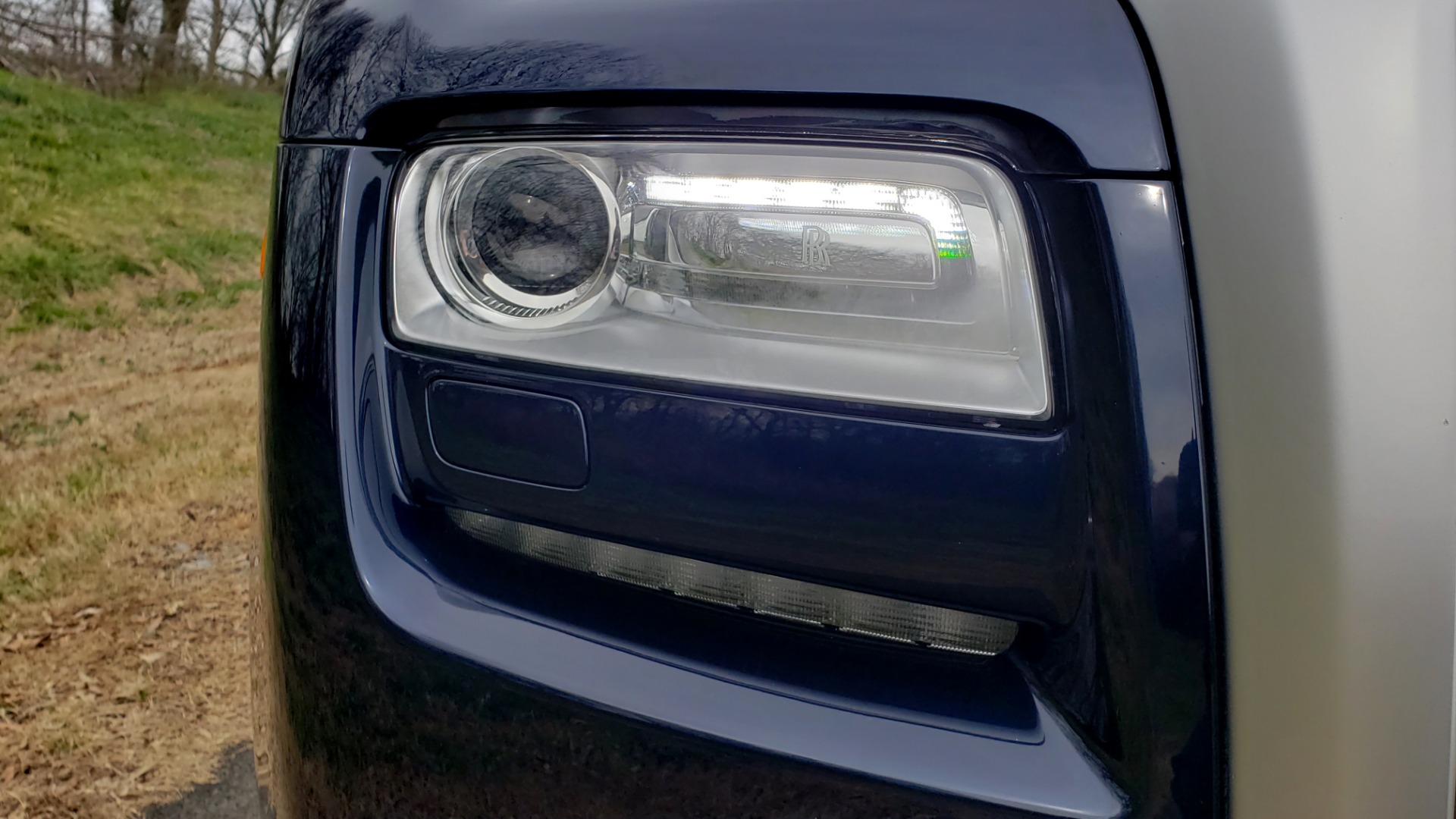 Used 2013 Rolls-Royce GHOST FTR SLCT 2/ NAV/ PANO-ROOF/ LN DEPART/ NIGHT VSN/ REARVIEW for sale Sold at Formula Imports in Charlotte NC 28227 10