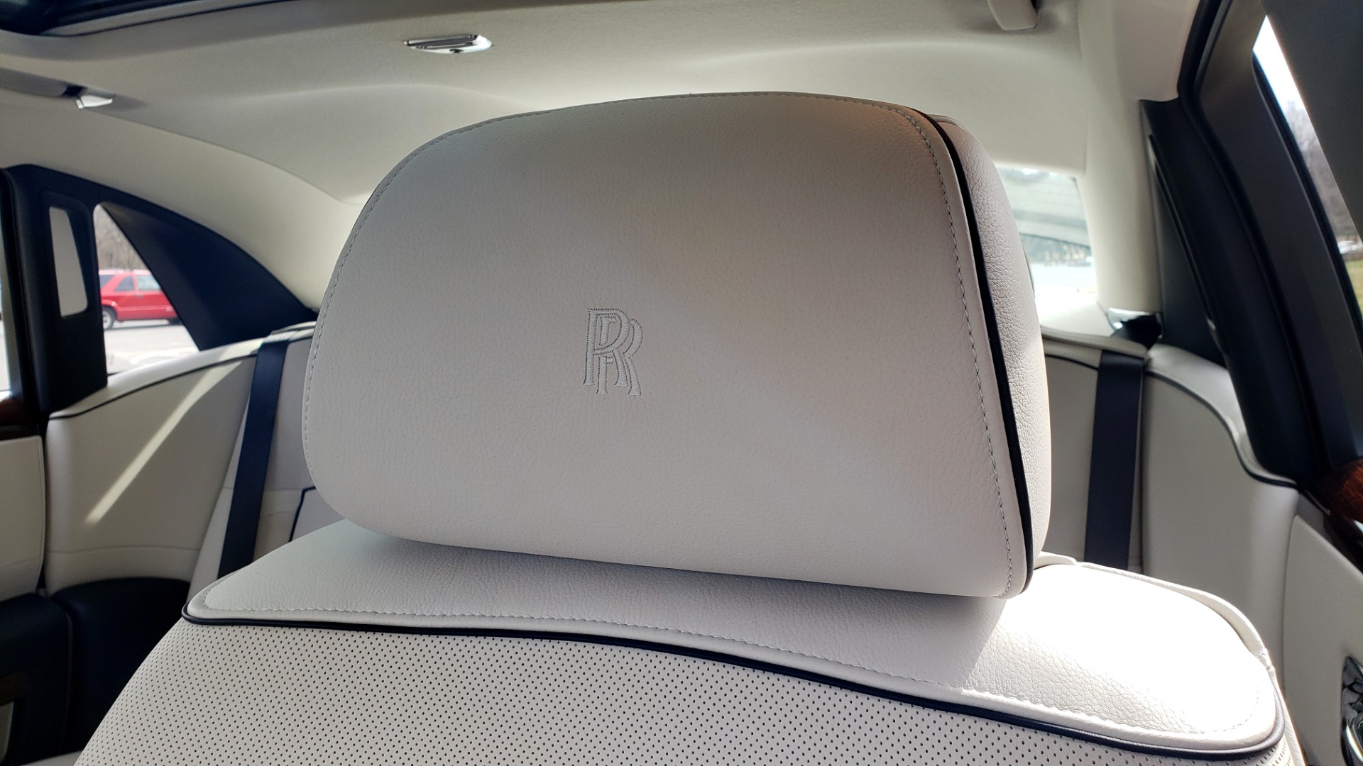 Used 2013 Rolls-Royce GHOST FTR SLCT 2/ NAV/ PANO-ROOF/ LN DEPART/ NIGHT VSN/ REARVIEW for sale Sold at Formula Imports in Charlotte NC 28227 59