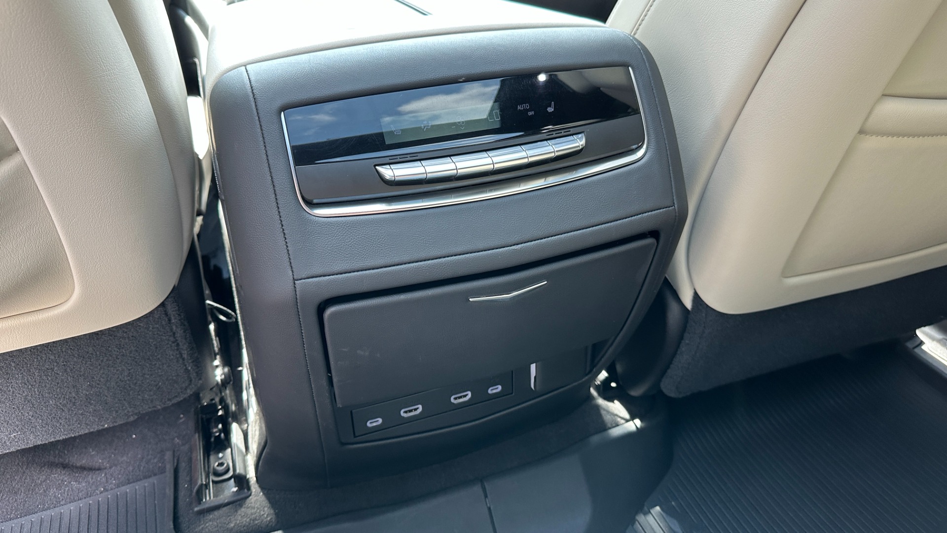 Used 2021 Cadillac Escalade SPORT / SUPER CRUISE / NIGHT VISION / REAR SEAT ENTERTAINMENT / PWR SIDE ST for sale Sold at Formula Imports in Charlotte NC 28227 37