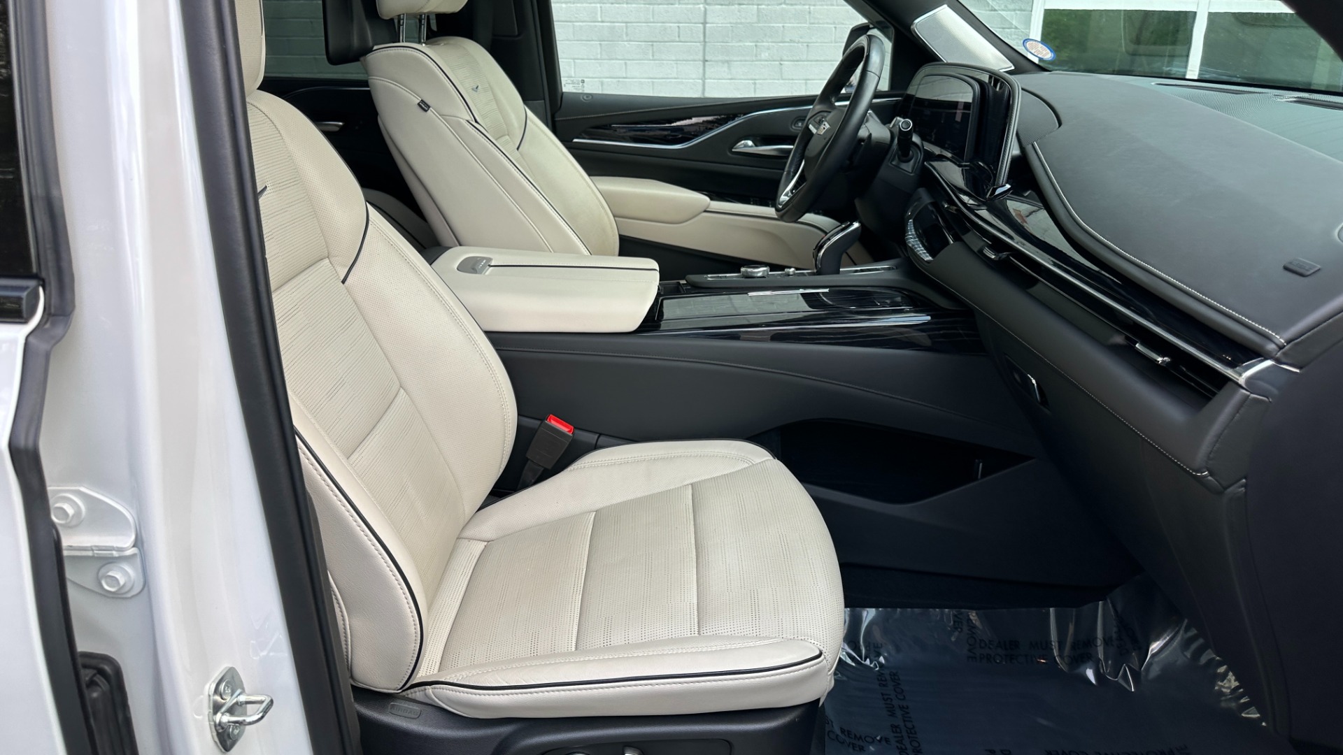 Used 2021 Cadillac Escalade SPORT / SUPER CRUISE / NIGHT VISION / REAR SEAT ENTERTAINMENT / PWR SIDE ST for sale Sold at Formula Imports in Charlotte NC 28227 49