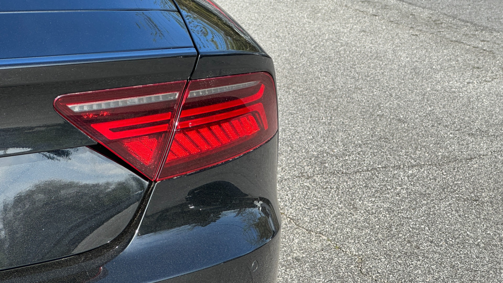 Used 2017 Audi RS 7 PERFORMANCE PRESTIGE / 4.0T 605HP / NIGHT VISION / DRIVER ASSIST / 21IN WHL for sale Sold at Formula Imports in Charlotte NC 28227 26