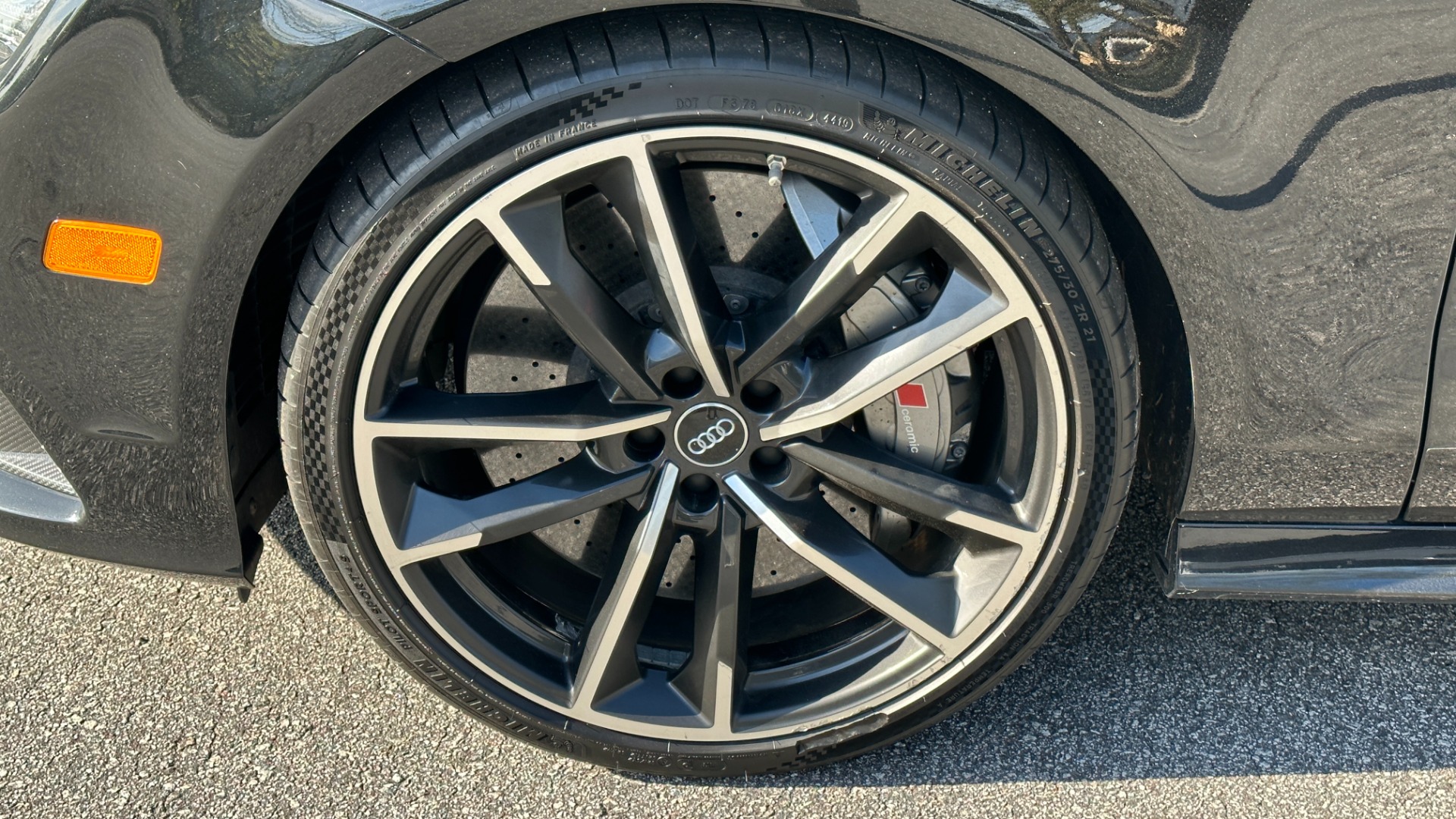 Used 2017 Audi RS 7 PERFORMANCE PRESTIGE / 4.0T 605HP / NIGHT VISION / DRIVER ASSIST / 21IN WHL for sale Sold at Formula Imports in Charlotte NC 28227 33