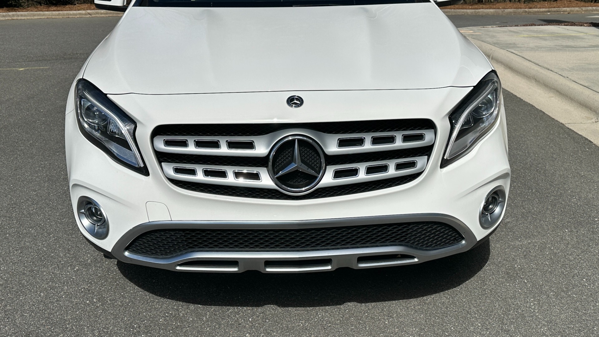 Used 2019 Mercedes-Benz GLA GLA 250 / BLIND SPOT / PANORAMIC ROOF / AMBIENT LIGHTING / CONVENIENCE PKG for sale Sold at Formula Imports in Charlotte NC 28227 9