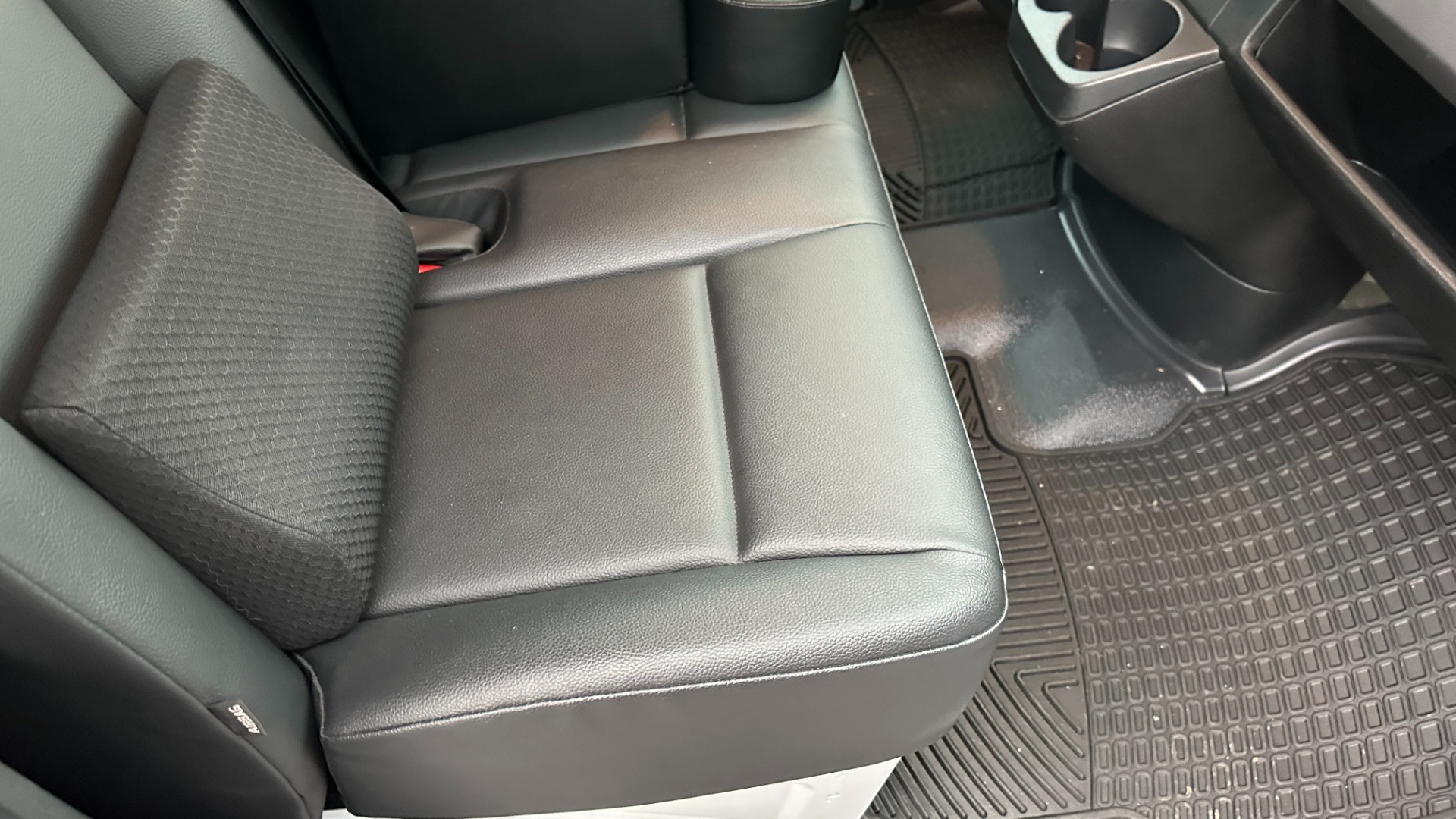 Used 2022 Mercedes-Benz Sprinter Cargo Van OUTLANDER 2500 / CUSTOM BUILT / CUSTOM INTERIOR / ACCESSORIES / SUSPENSION / SOLAR for sale Sold at Formula Imports in Charlotte NC 28227 19