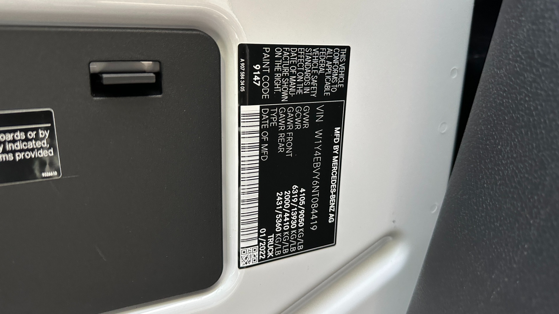 Used 2022 Mercedes-Benz Sprinter Cargo Van OUTLANDER 2500 / CUSTOM BUILT / CUSTOM INTERIOR / ACCESSORIES / SUSPENSION / SOLAR for sale Sold at Formula Imports in Charlotte NC 28227 59