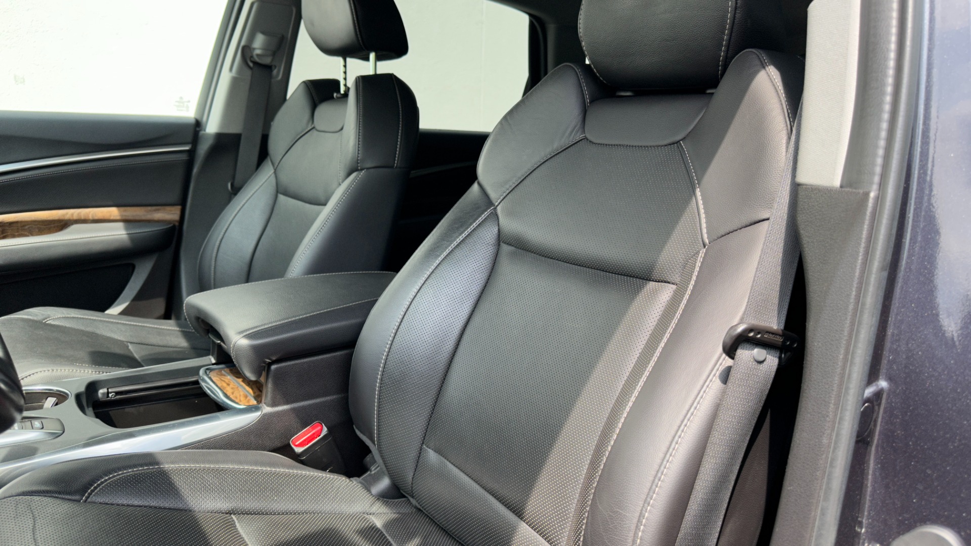 Used 2020 Acura MDX TECHNOLOGY PACKAGE / NAV / BACKUP CAM / SAFETY ASSIST / 3RD ROW / SUNROOF for sale $36,495 at Formula Imports in Charlotte NC 28227 11