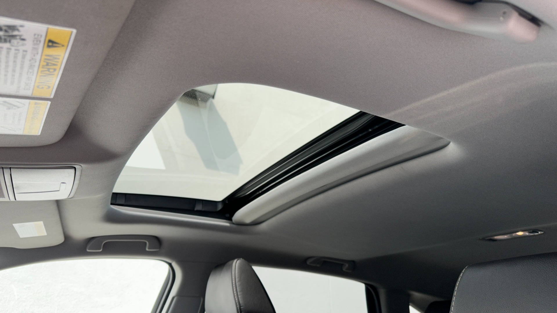 Used 2020 Acura MDX w/Technology Pkg for sale Sold at Formula Imports in Charlotte NC 28227 14