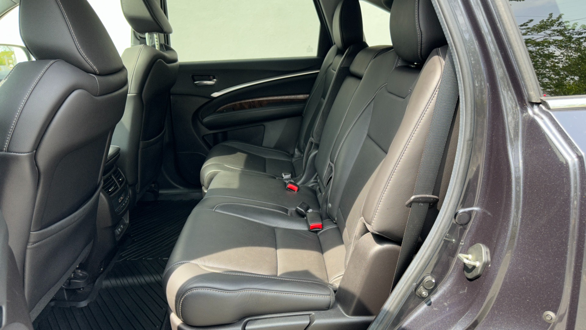 Used 2020 Acura MDX TECHNOLOGY PACKAGE / NAV / BACKUP CAM / SAFETY ASSIST / 3RD ROW / SUNROOF for sale $36,495 at Formula Imports in Charlotte NC 28227 24