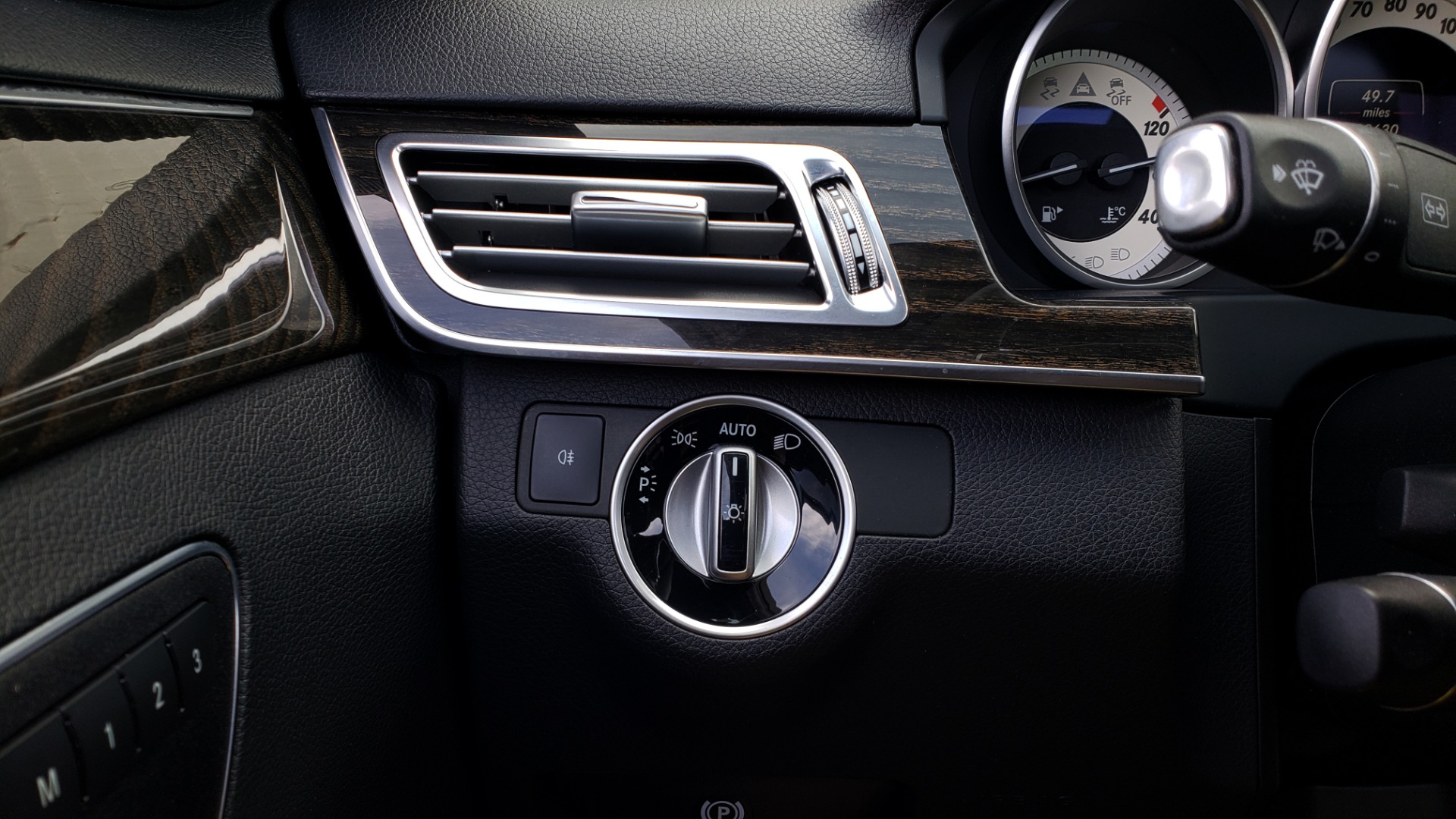 Used 2016 Mercedes-Benz E-CLASS E 350 PREM / KEYLESS-GO / NAV / SUNROOF / REARVIEW for sale Sold at Formula Imports in Charlotte NC 28227 37