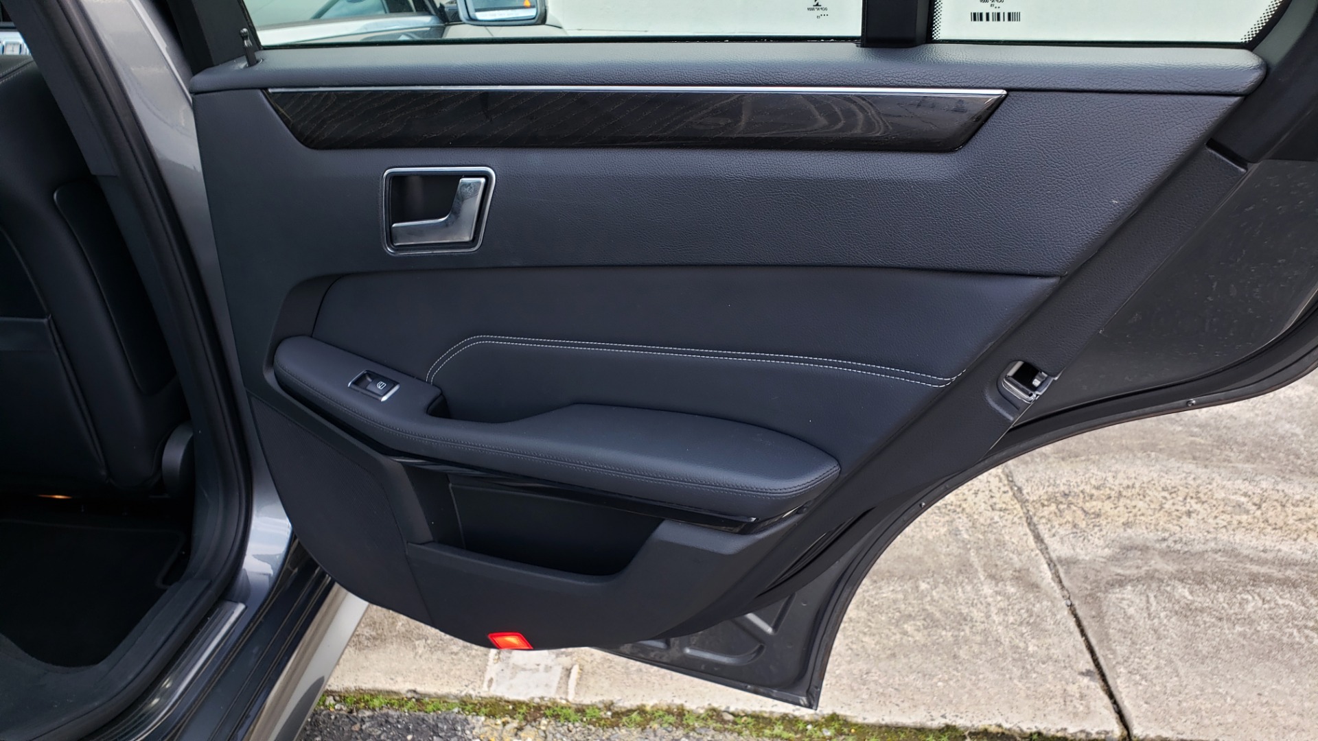 Used 2016 Mercedes-Benz E-CLASS E 350 PREM / KEYLESS-GO / NAV / SUNROOF / REARVIEW for sale Sold at Formula Imports in Charlotte NC 28227 67