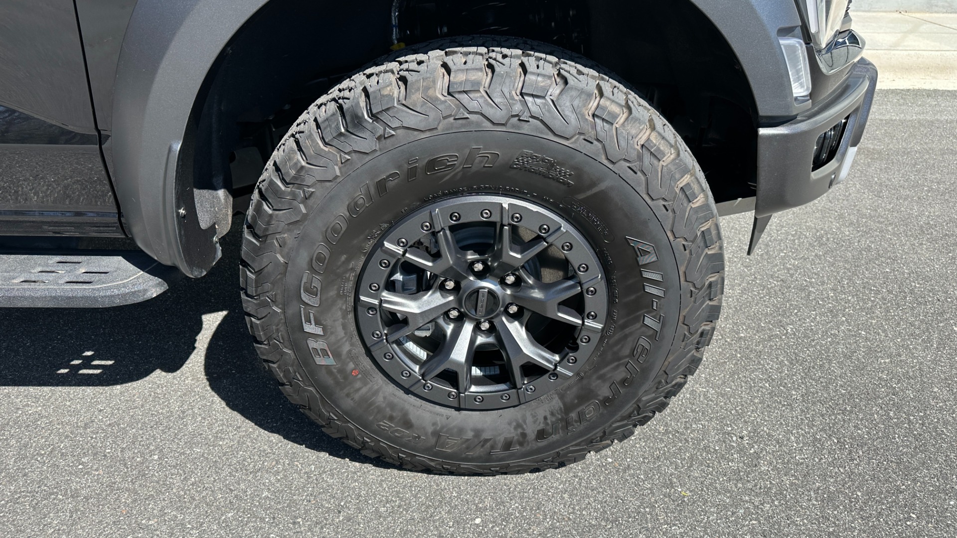 Used 2022 Ford F-150 Raptor 37PP PERFORMANCE PACK / RECARO SEATS / MOONROOF / 801A EQUIP for sale Sold at Formula Imports in Charlotte NC 28227 53