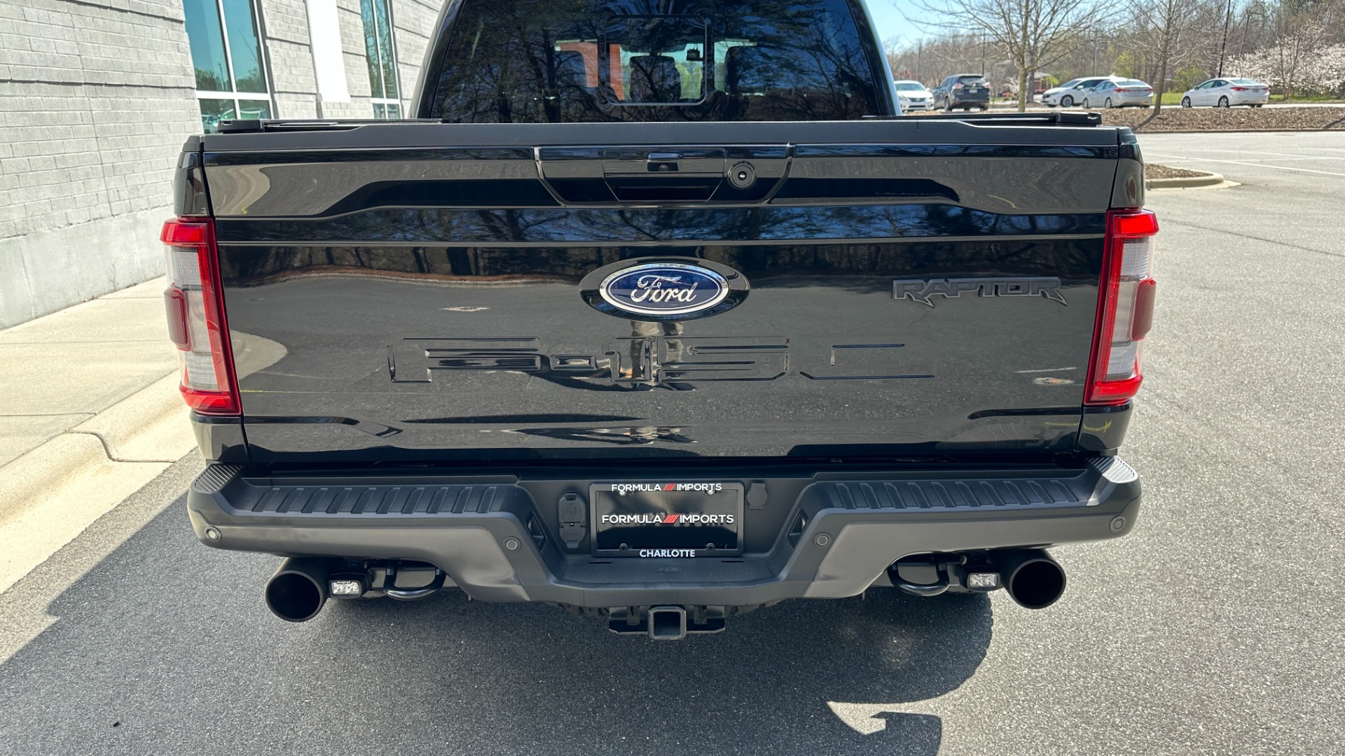 Used 2022 Ford F-150 Raptor 37PP PERFORMANCE PACK / RECARO SEATS / MOONROOF / 801A EQUIP for sale Sold at Formula Imports in Charlotte NC 28227 9