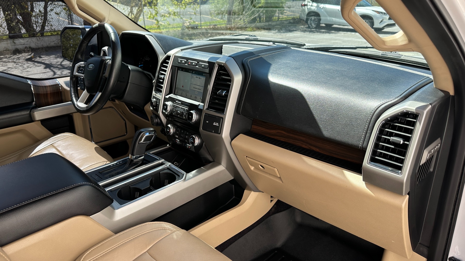 Used 2017 Ford F-150 LARIAT / FX4 OFFROAD PKG / TECHNOLOGY PKG / MOONROOF for sale $34,995 at Formula Imports in Charlotte NC 28227 37