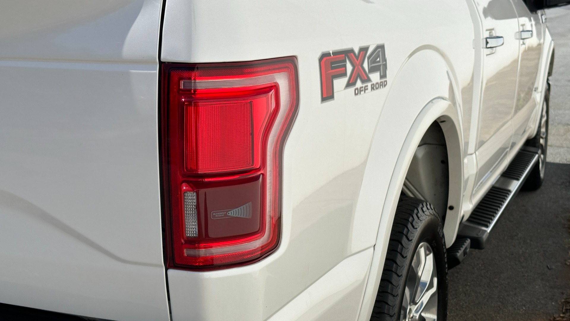 Used 2017 Ford F-150 LARIAT / FX4 OFFROAD PKG / TECHNOLOGY PKG / MOONROOF for sale $34,995 at Formula Imports in Charlotte NC 28227 50
