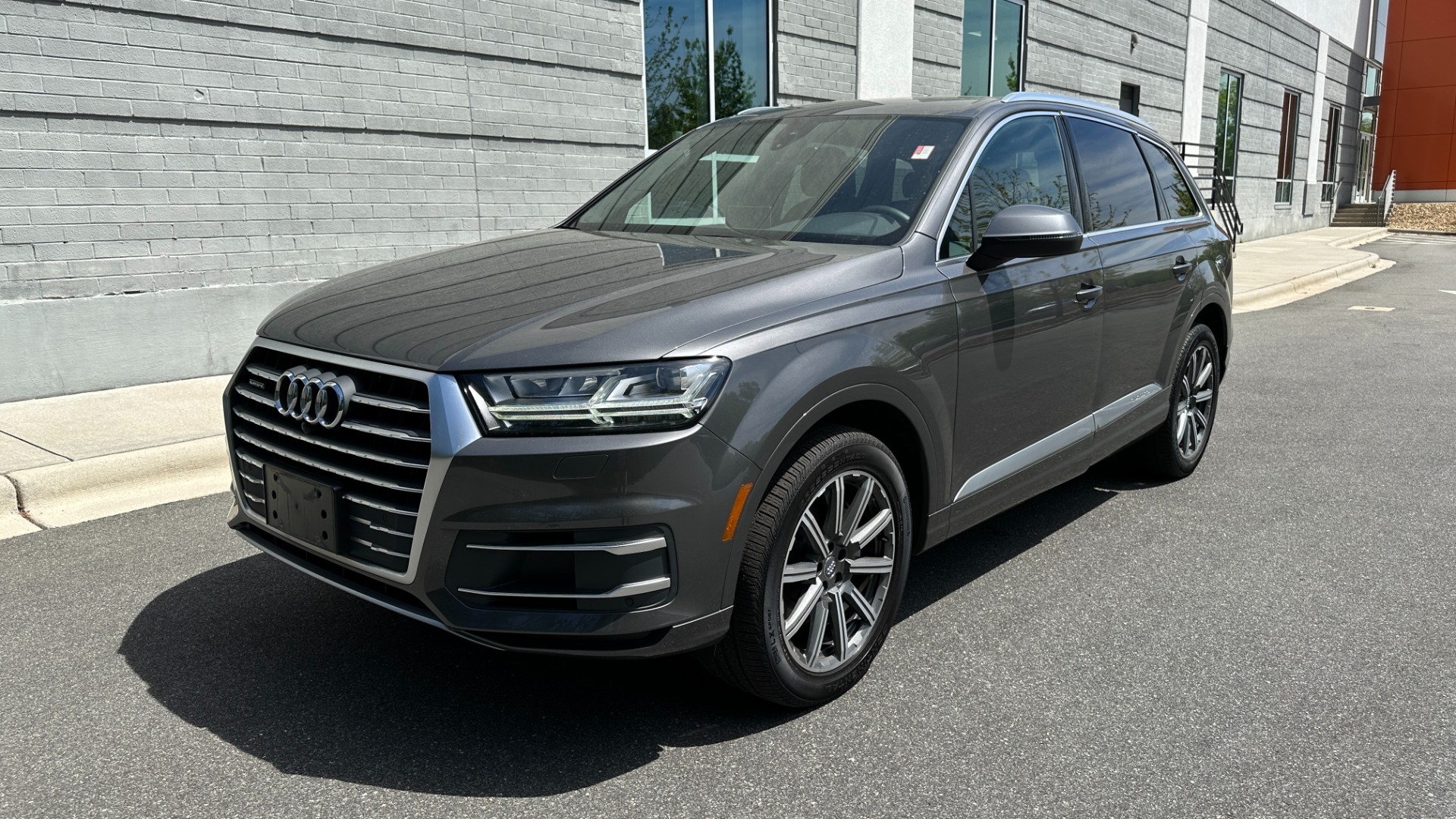 Used 2019 Audi Q7 PREMIUM PLUS / COLD WEATHER PACKAGE / LEATHER / SUNSHADES / NAV for sale $36,995 at Formula Imports in Charlotte NC 28227 2