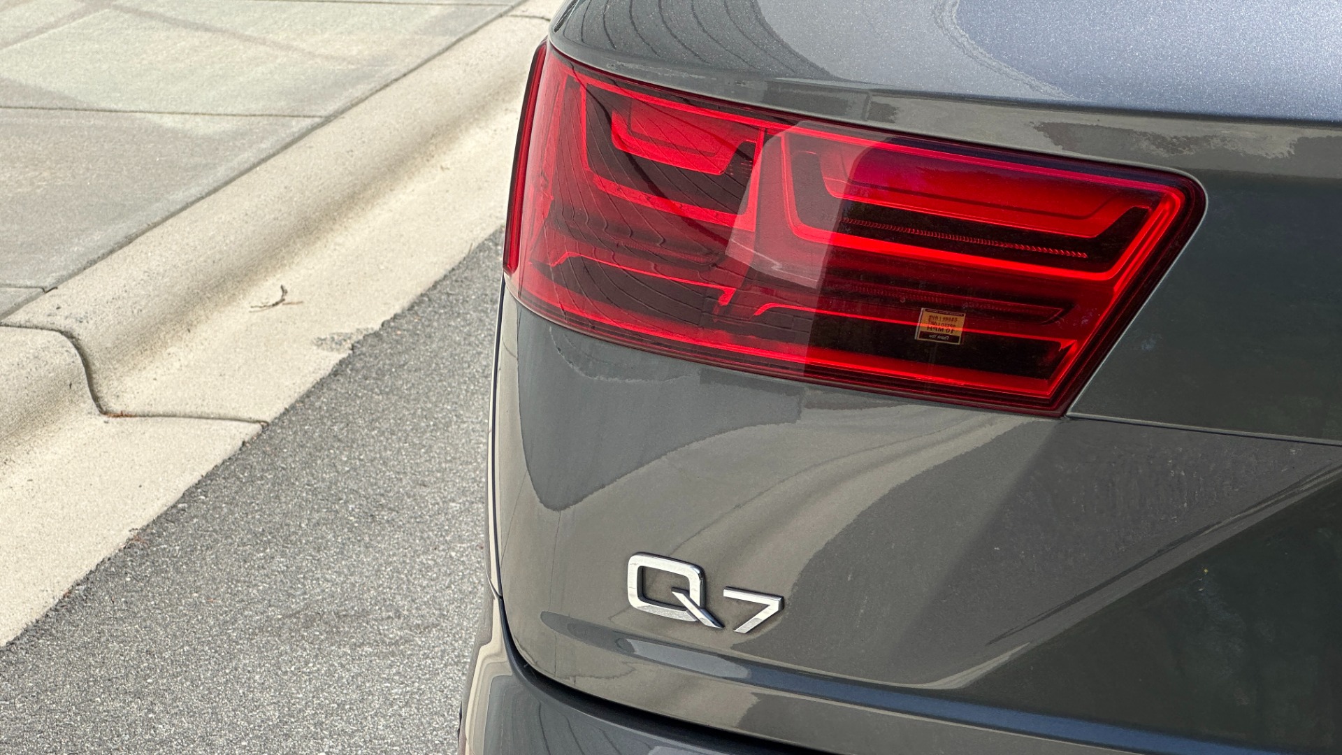 Used 2019 Audi Q7 PREMIUM PLUS / COLD WEATHER PACKAGE / LEATHER / SUNSHADES / NAV for sale $36,995 at Formula Imports in Charlotte NC 28227 45