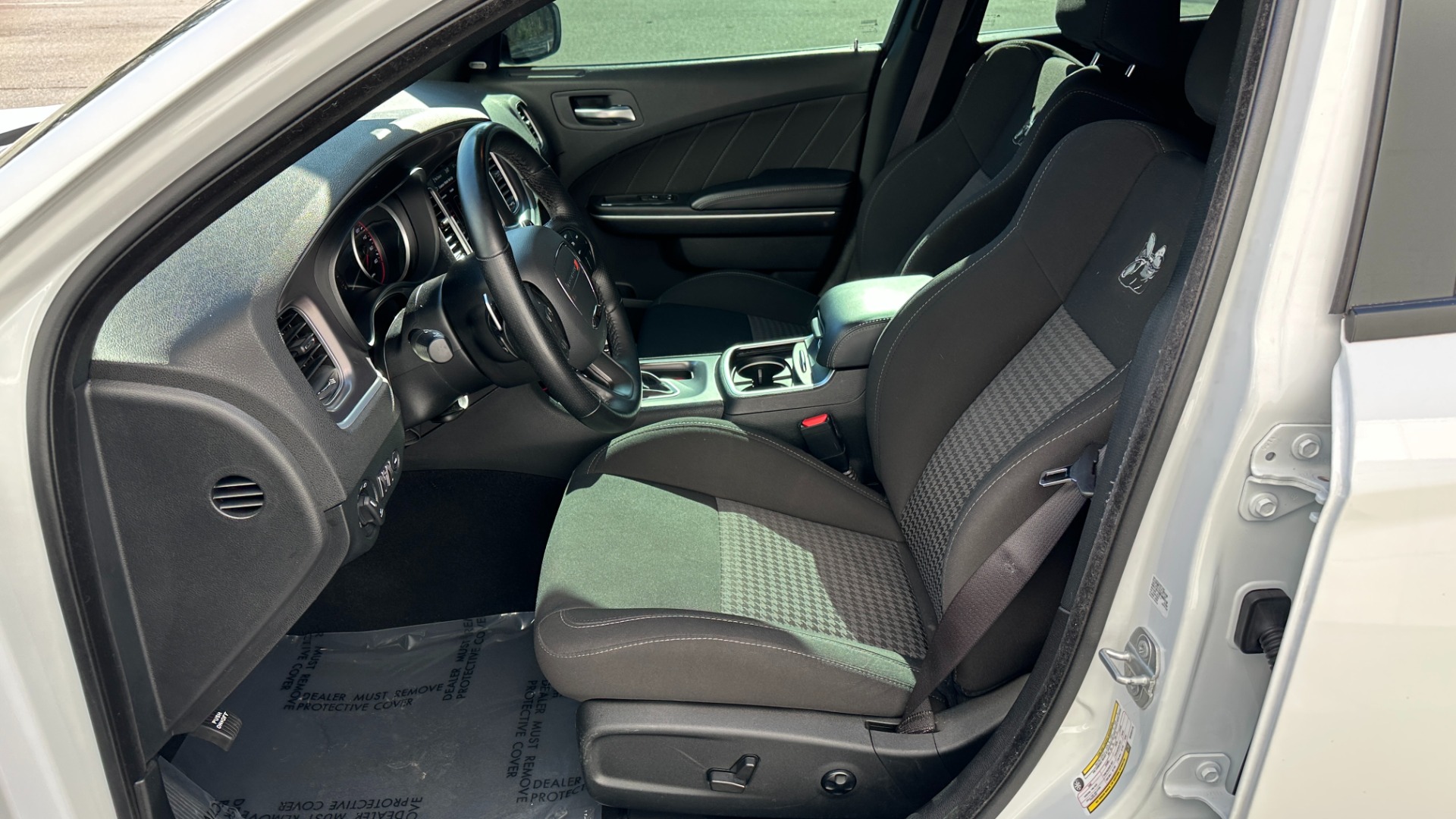Used 2021 Dodge Charger SCAT PACK / 6.4L V8 HEMI / TOUCH SCREEN / ALPINE AUDIO / CLOTH for sale Sold at Formula Imports in Charlotte NC 28227 10