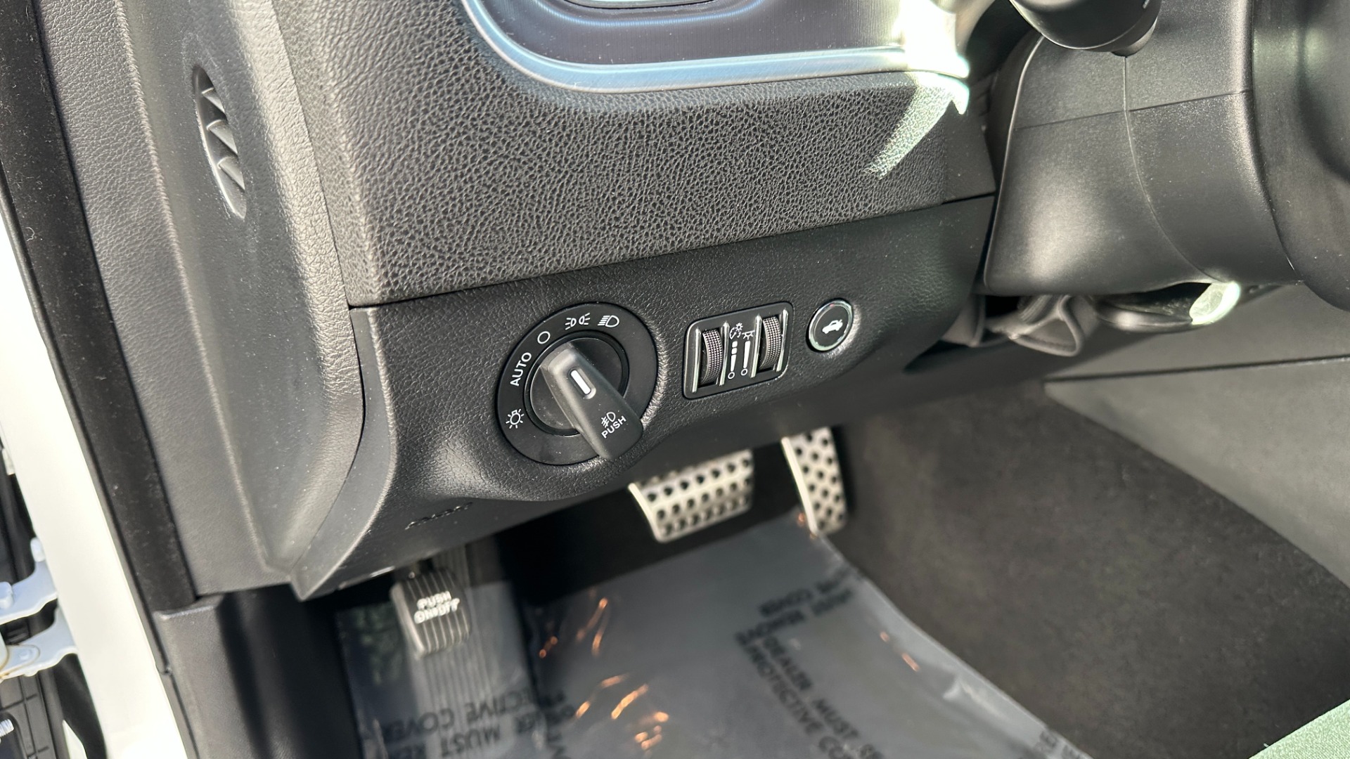 Used 2021 Dodge Charger Scat Pack for sale Sold at Formula Imports in Charlotte NC 28227 14