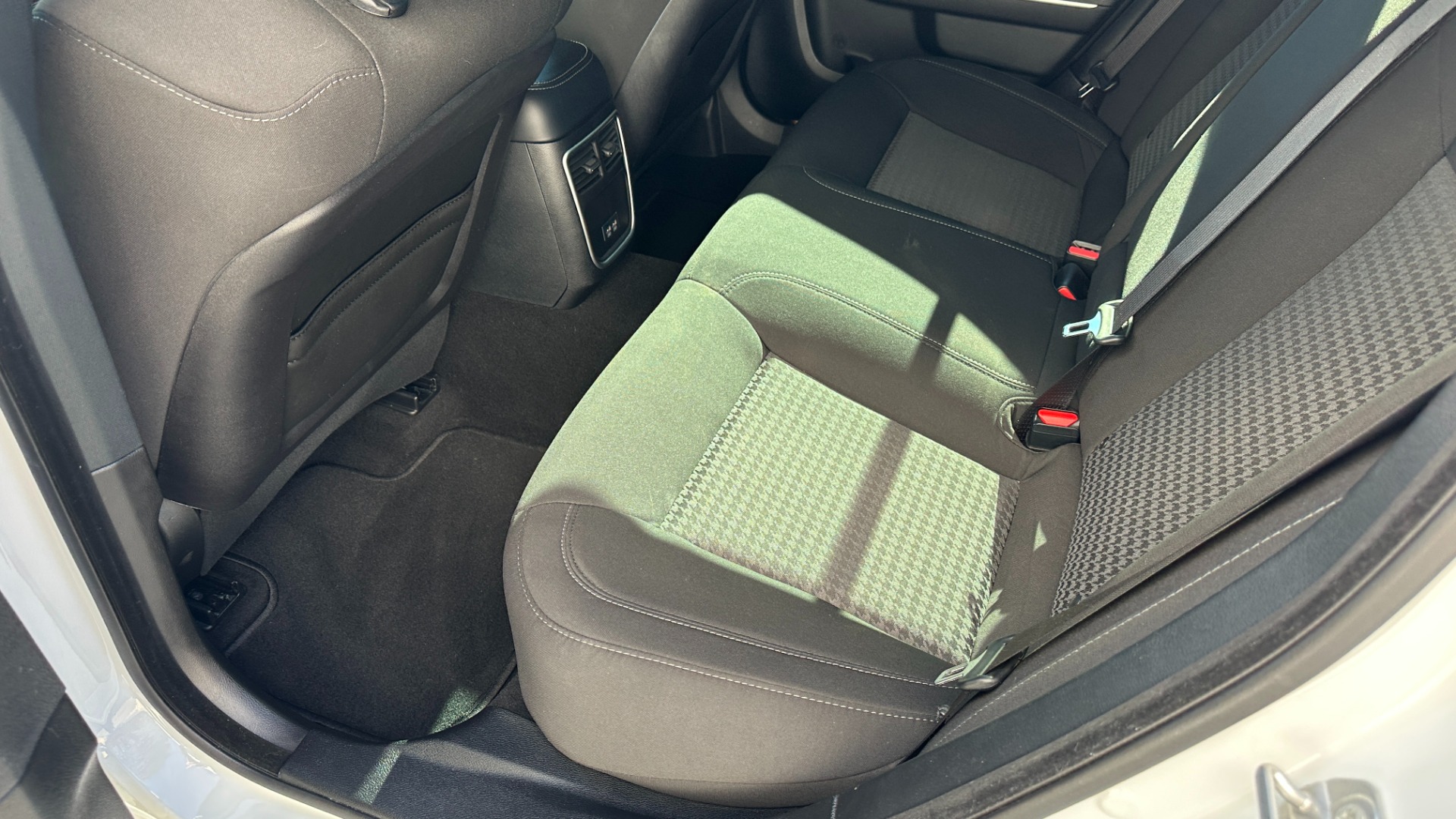 Used 2021 Dodge Charger SCAT PACK / 6.4L V8 HEMI / TOUCH SCREEN / ALPINE AUDIO / CLOTH for sale Sold at Formula Imports in Charlotte NC 28227 22